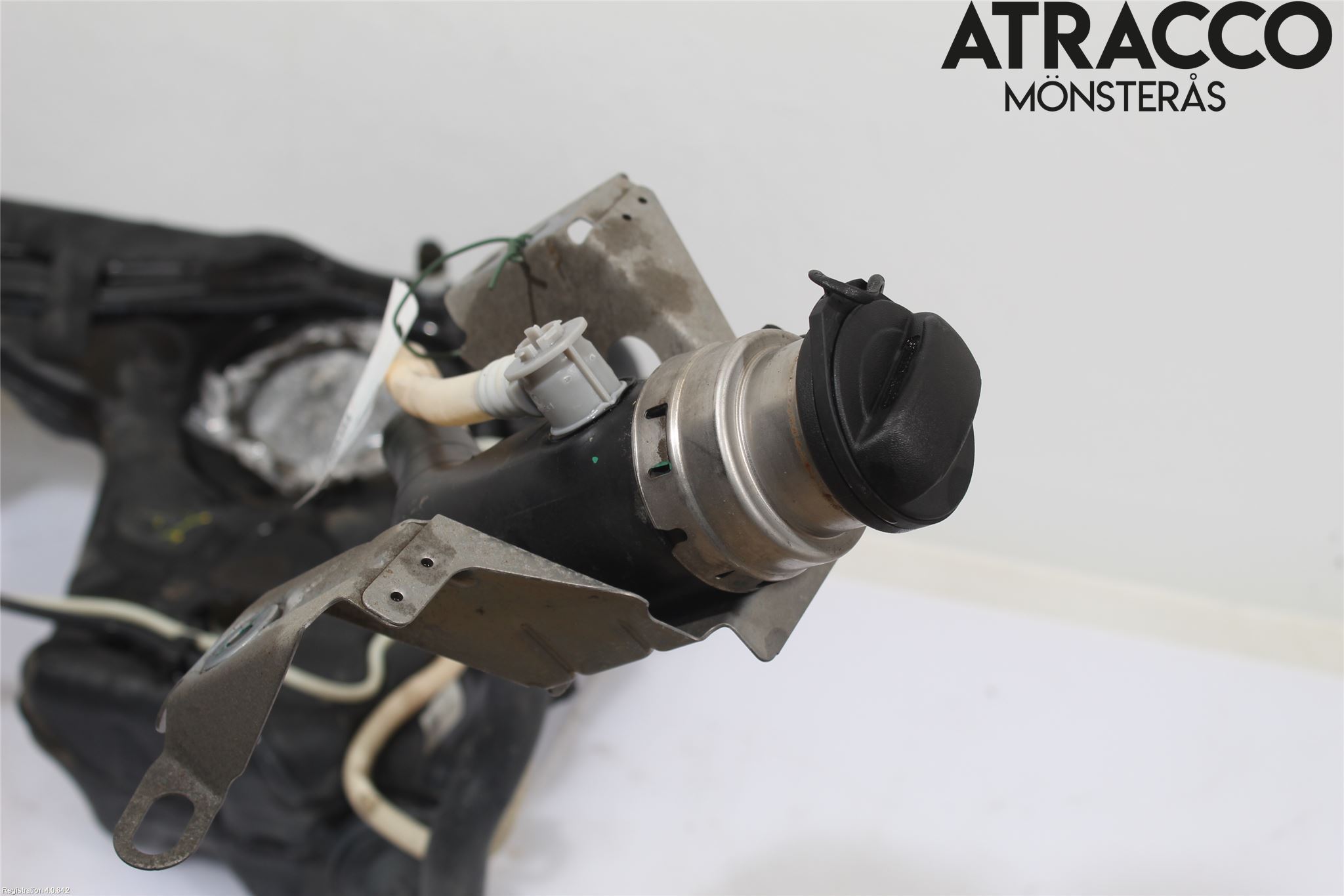 Skoda KAROQ 18- Bränsletank Insprutning