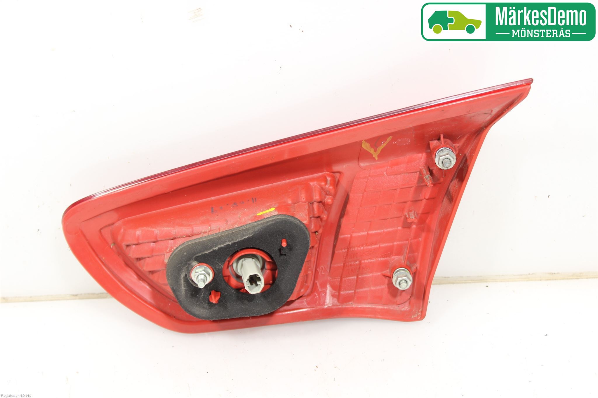 Mitsubishi LANCER 07-14 Bakljus Lucka Vä