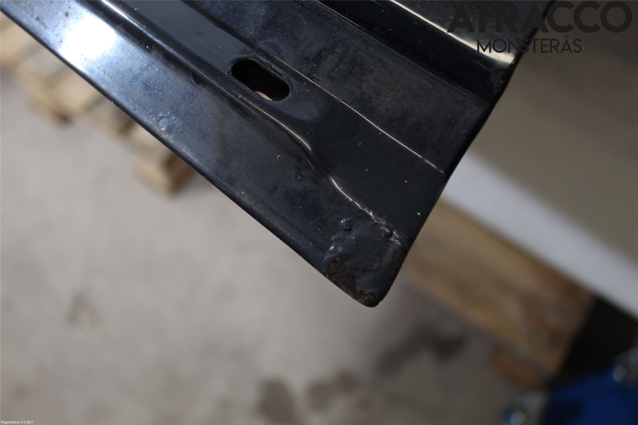 Volvo V70 05-08 Dörr Fram Vänster