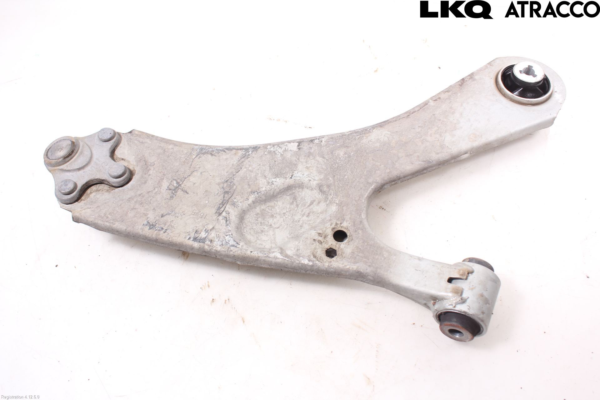 Peugeot 2008/E-2008 20- Bärarm Fram Undre Vä