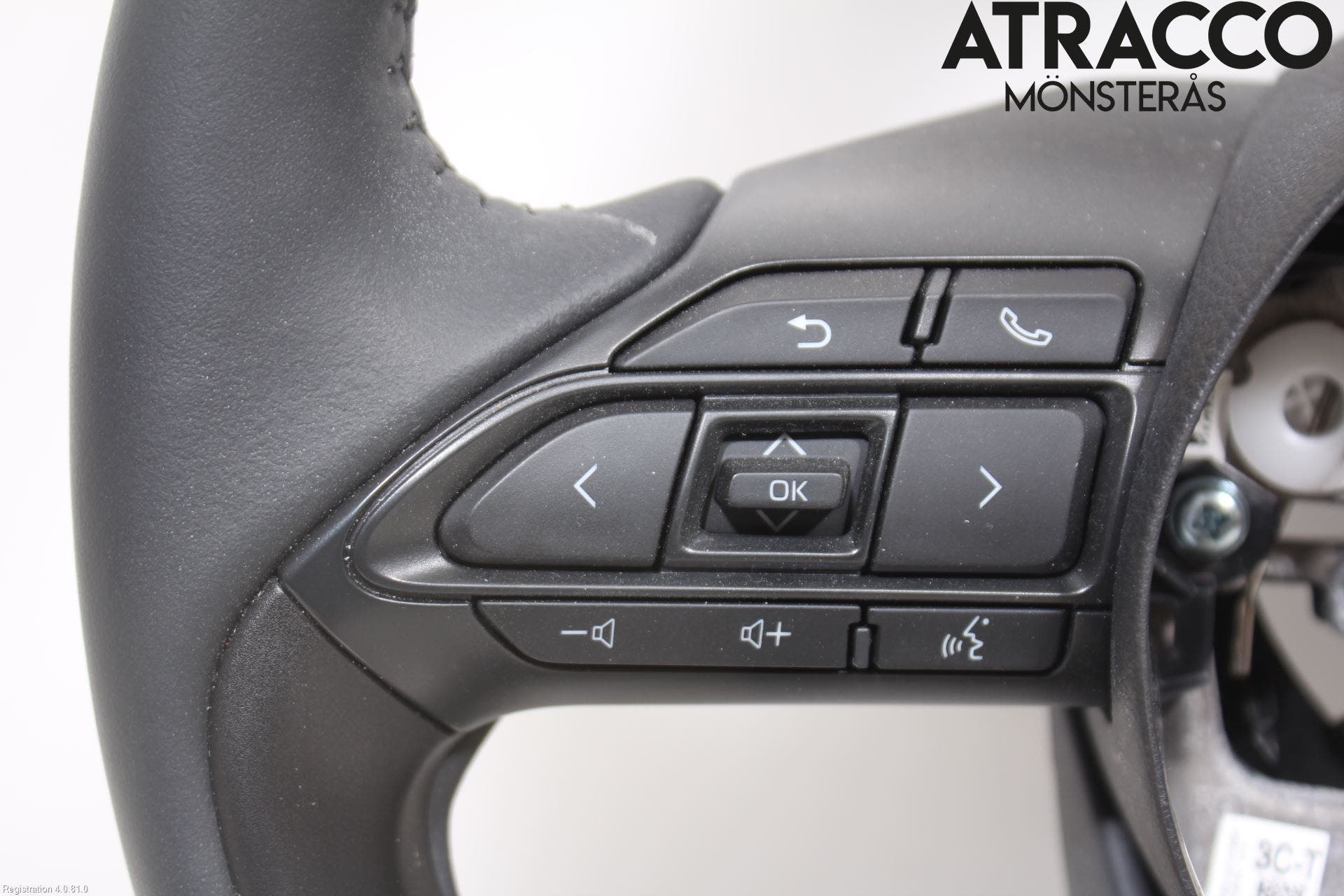 Toyota YARIS CROSS XP21 21- Ratt