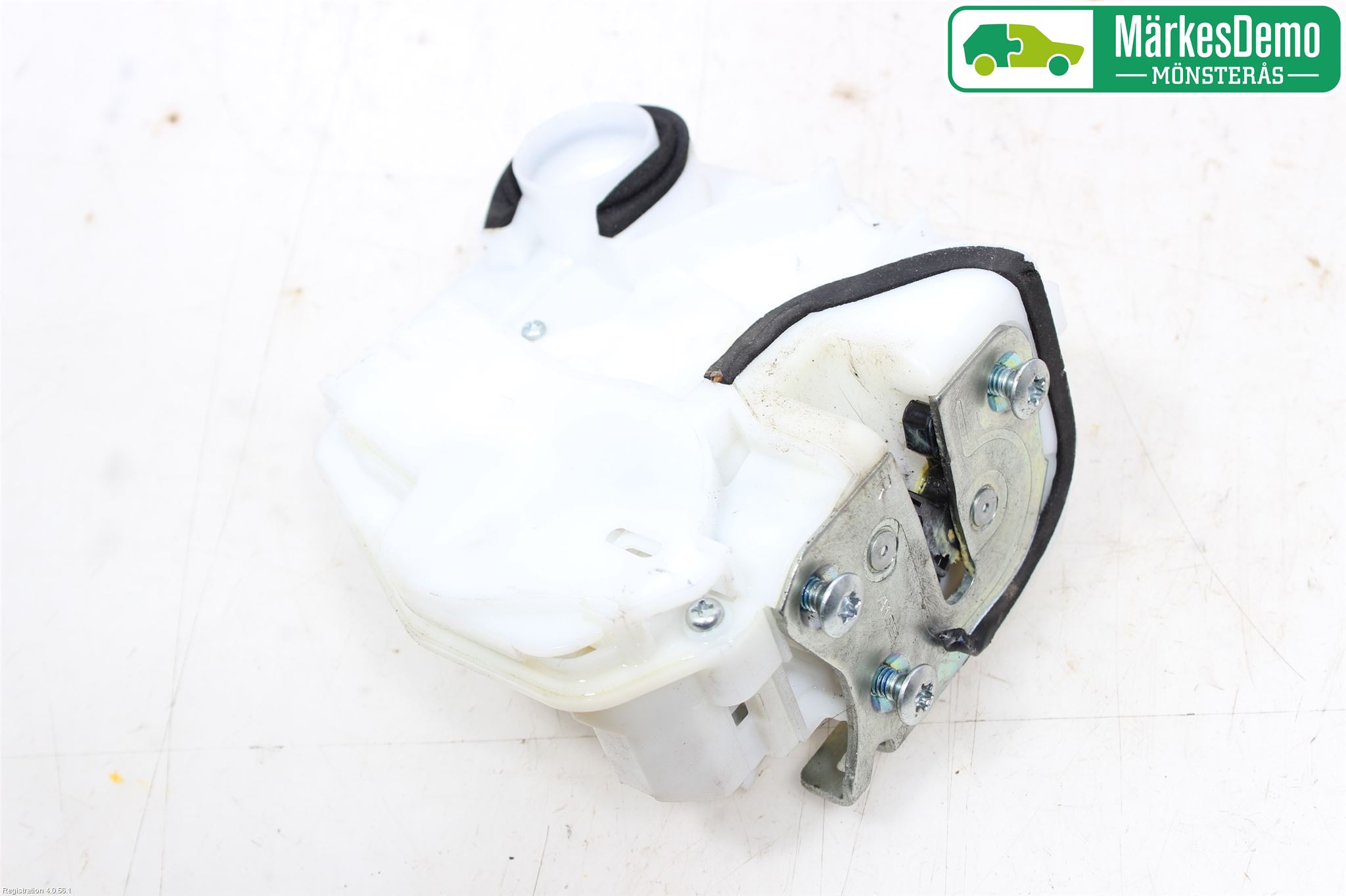 Mitsubishi ASX 10-22 Låskista-Dörrlås