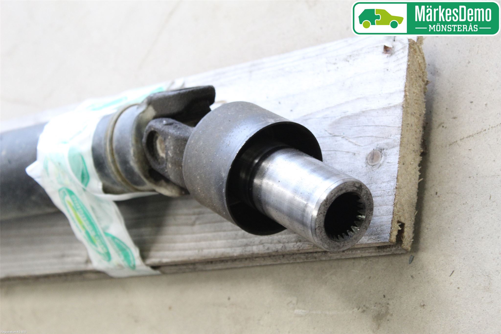 Mitsubishi OUTLANDER 07-12 Mellanaxel Komp