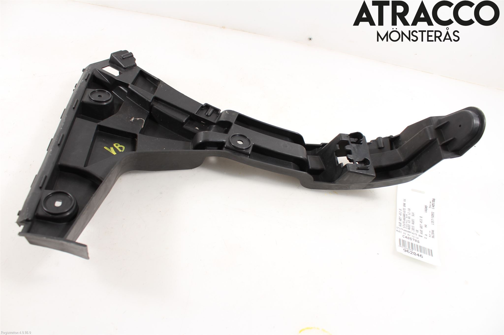 Audi Q3 8U 12-18 Stötfångarfäste Bak Vä