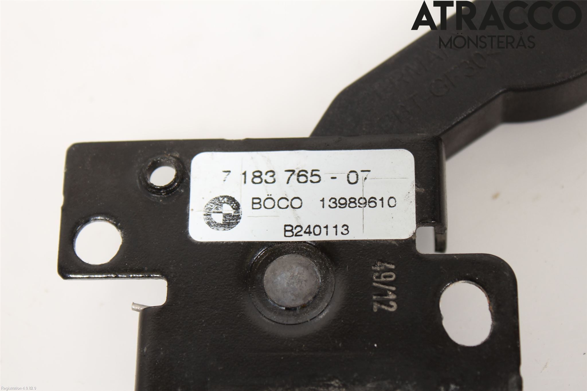 BMW 5 F10/F11/F18 09-17 Huvlås Wire-Spak