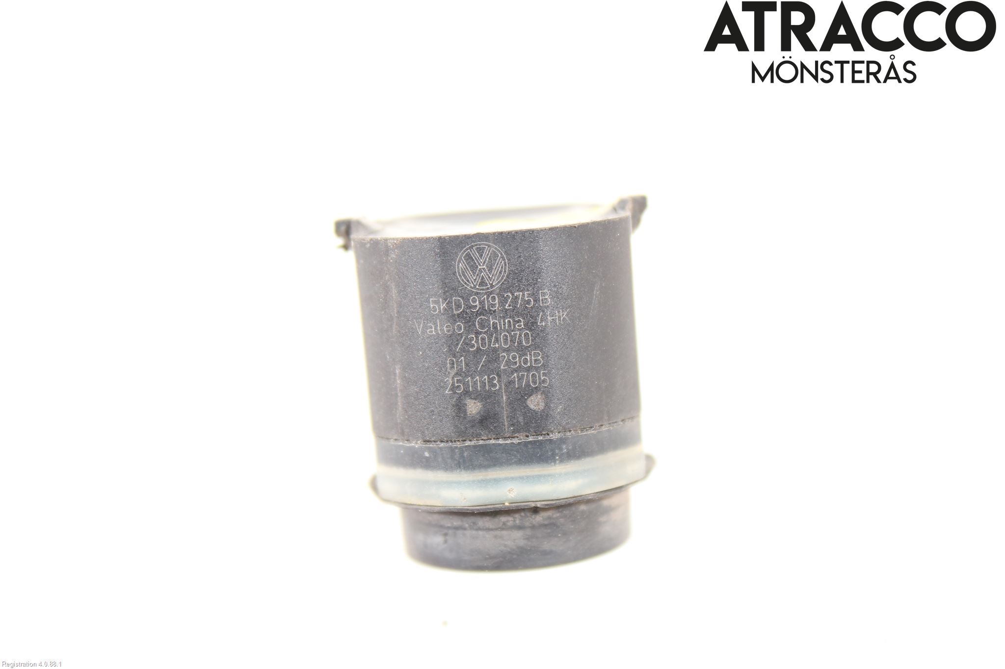 Volkswagen VW PASSAT 11-14 Parkeringshjälp Frontsensor