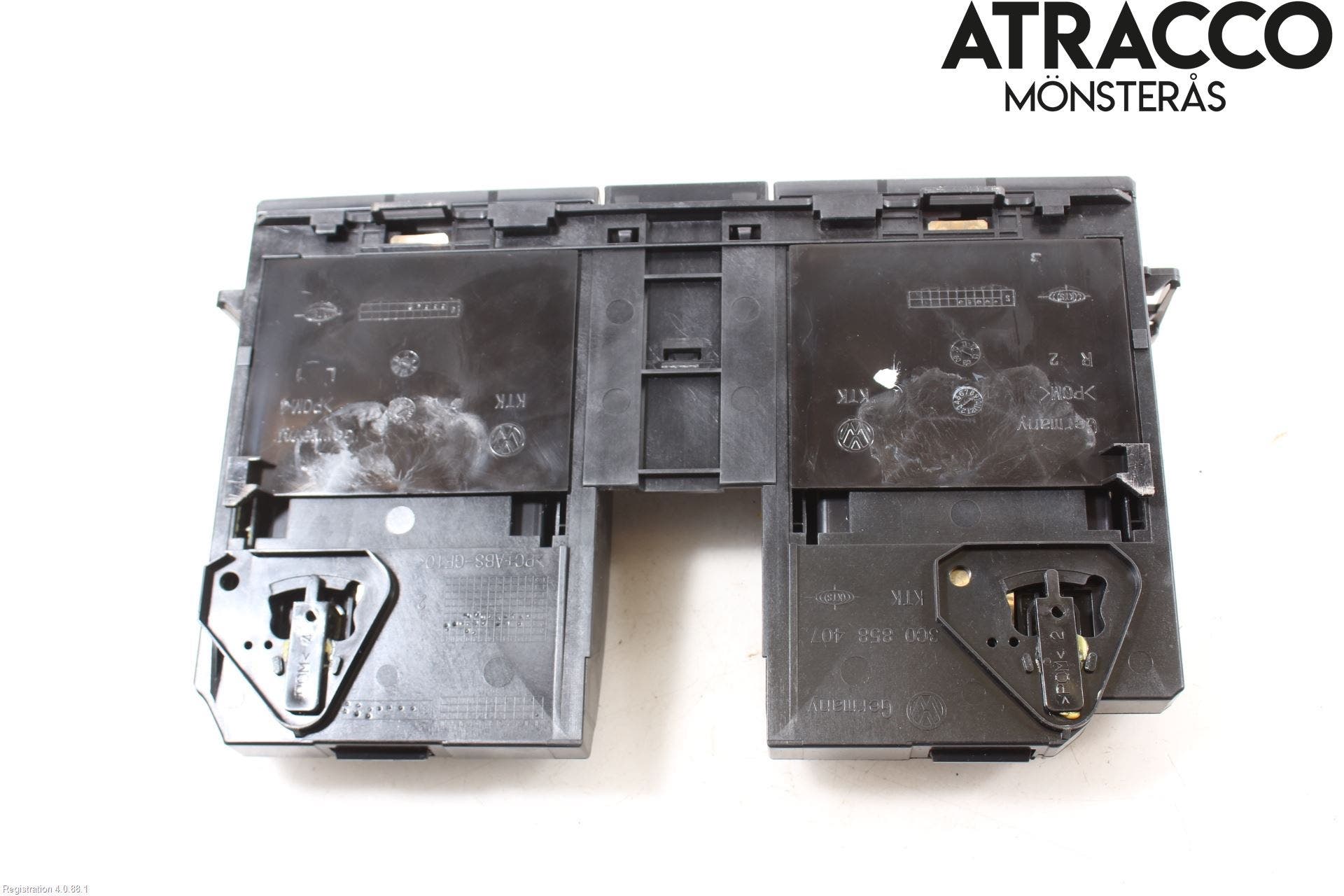 Volkswagen VW PASSAT 05-11 Instrumentbräda Förvaringsfack