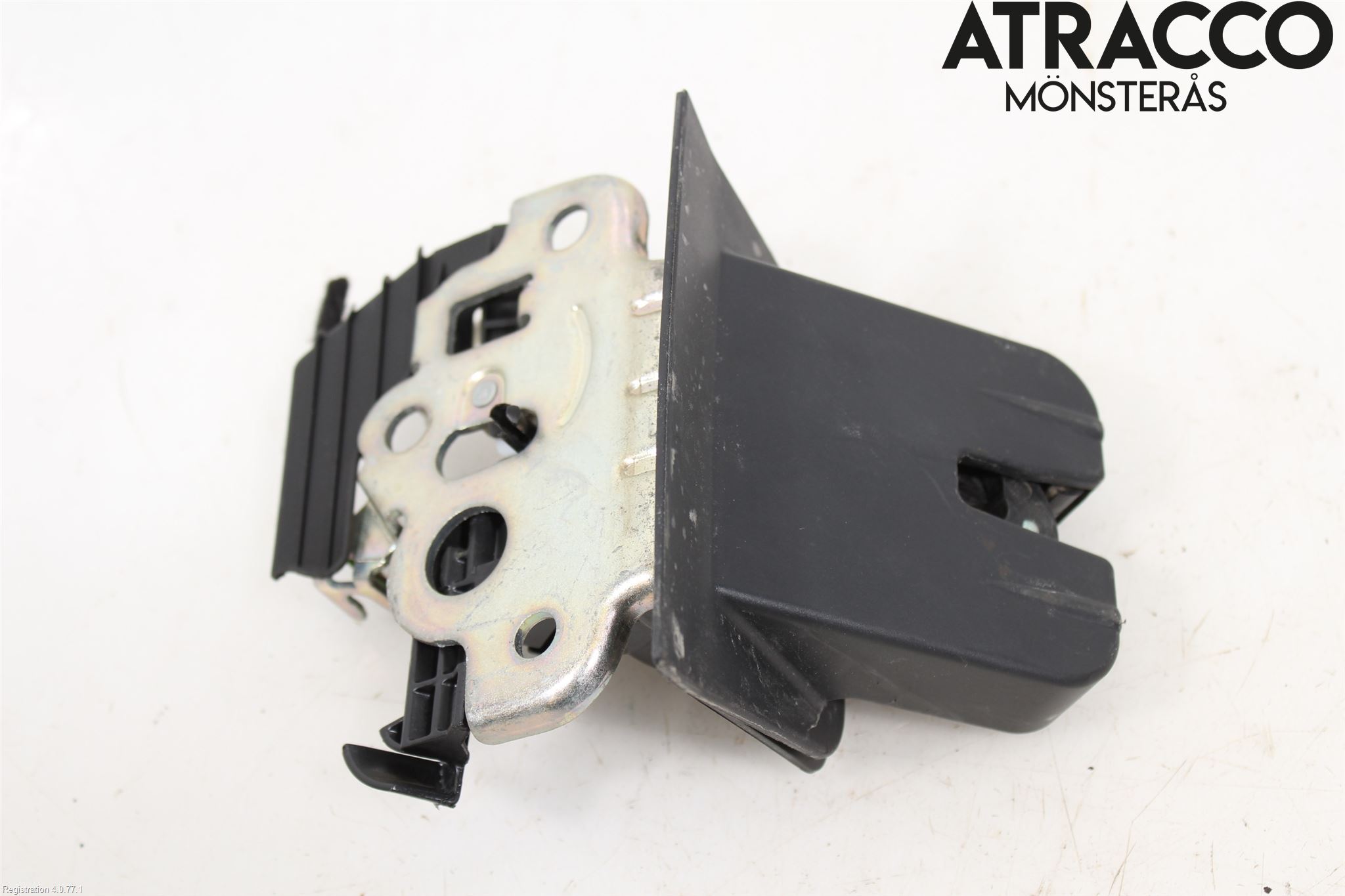 Audi A4 12-15 Låskista Baklucka