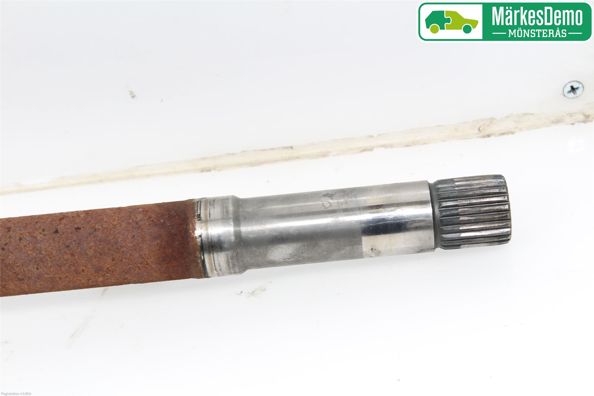 Peugeot PARTNER 08-15 Drivaxel Fram Höger