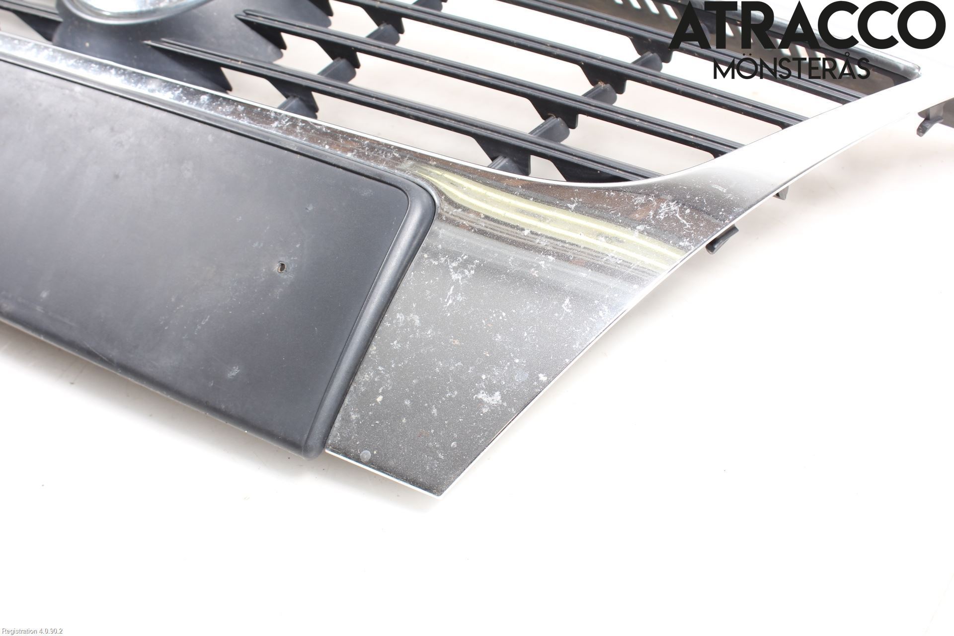 Volkswagen VW PASSAT 05-11 Grill Komp