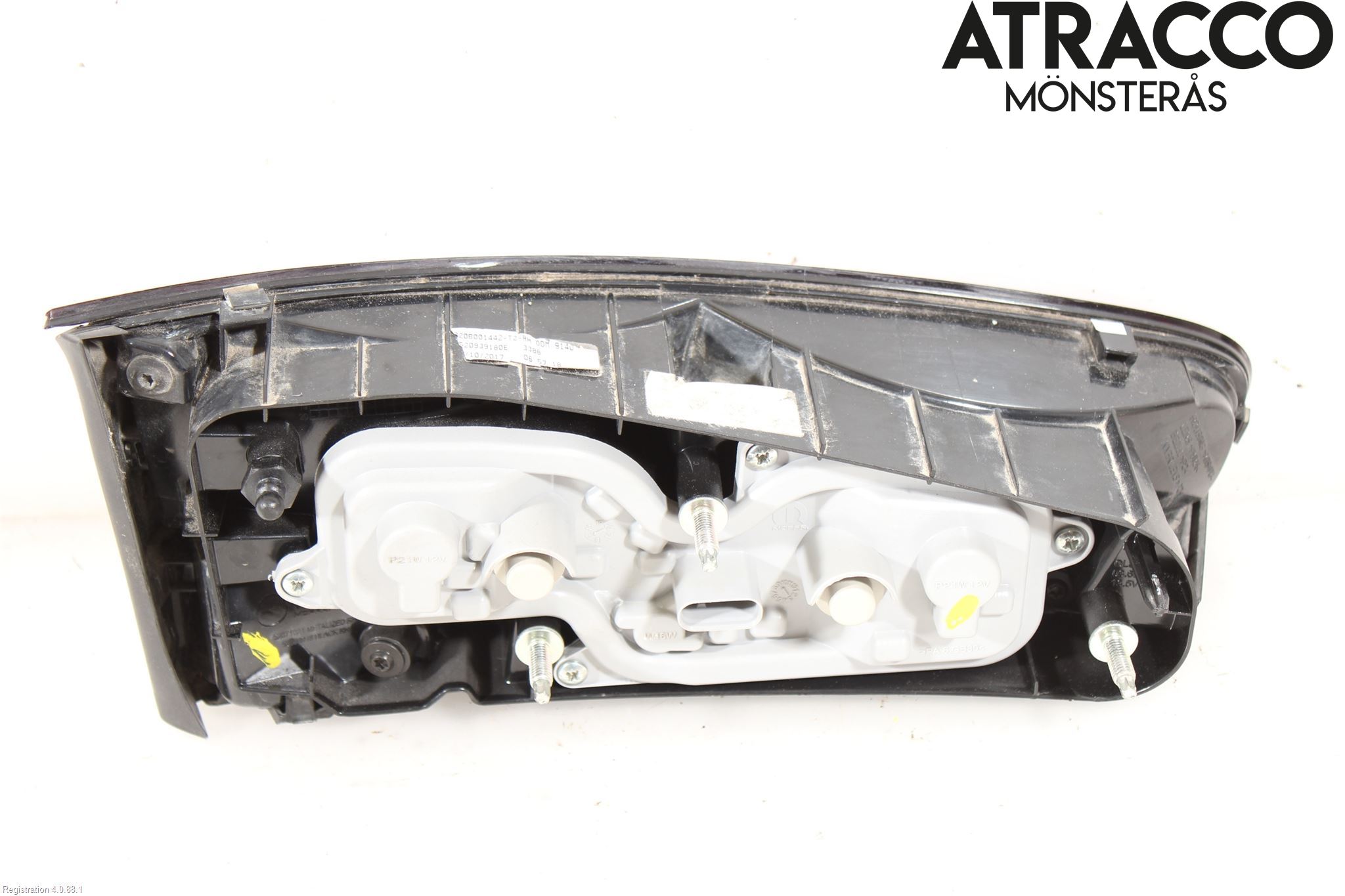 Fiat TIPO/CROSS 16- Bakljus Lucka Hö