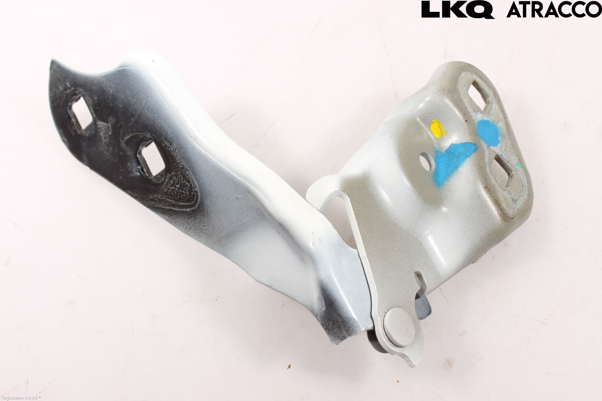 Tesla MODEL 3 17- Huvgångjärn