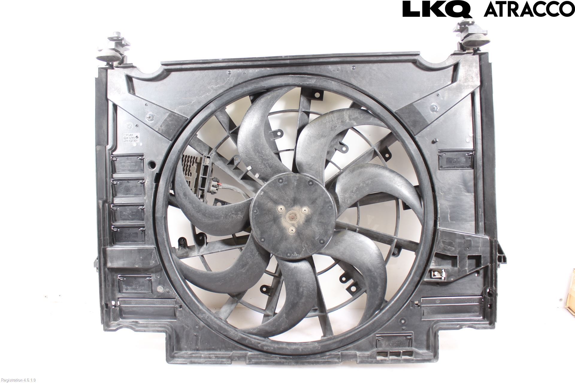 Jaguar F-PACE Kylfläkt El