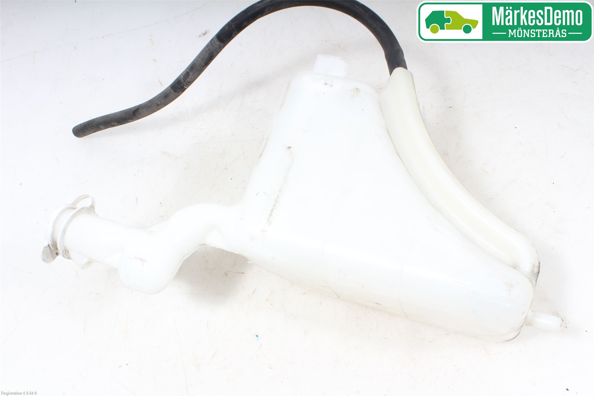 Mitsubishi OUTLANDER 13-21 Expansionstank