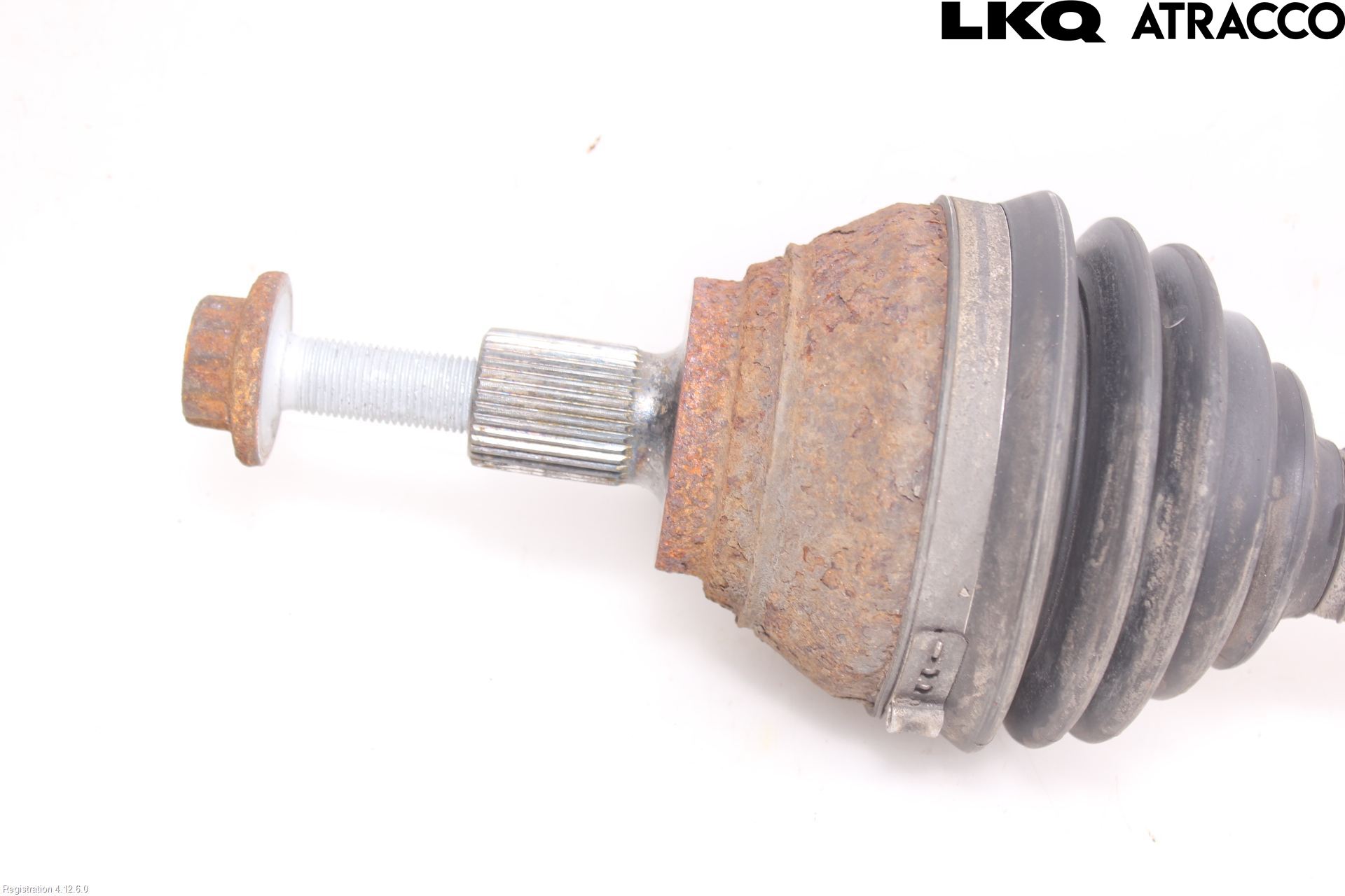 Volkswagen VW CADDY 16-20 Drivaxel Fram Vänster