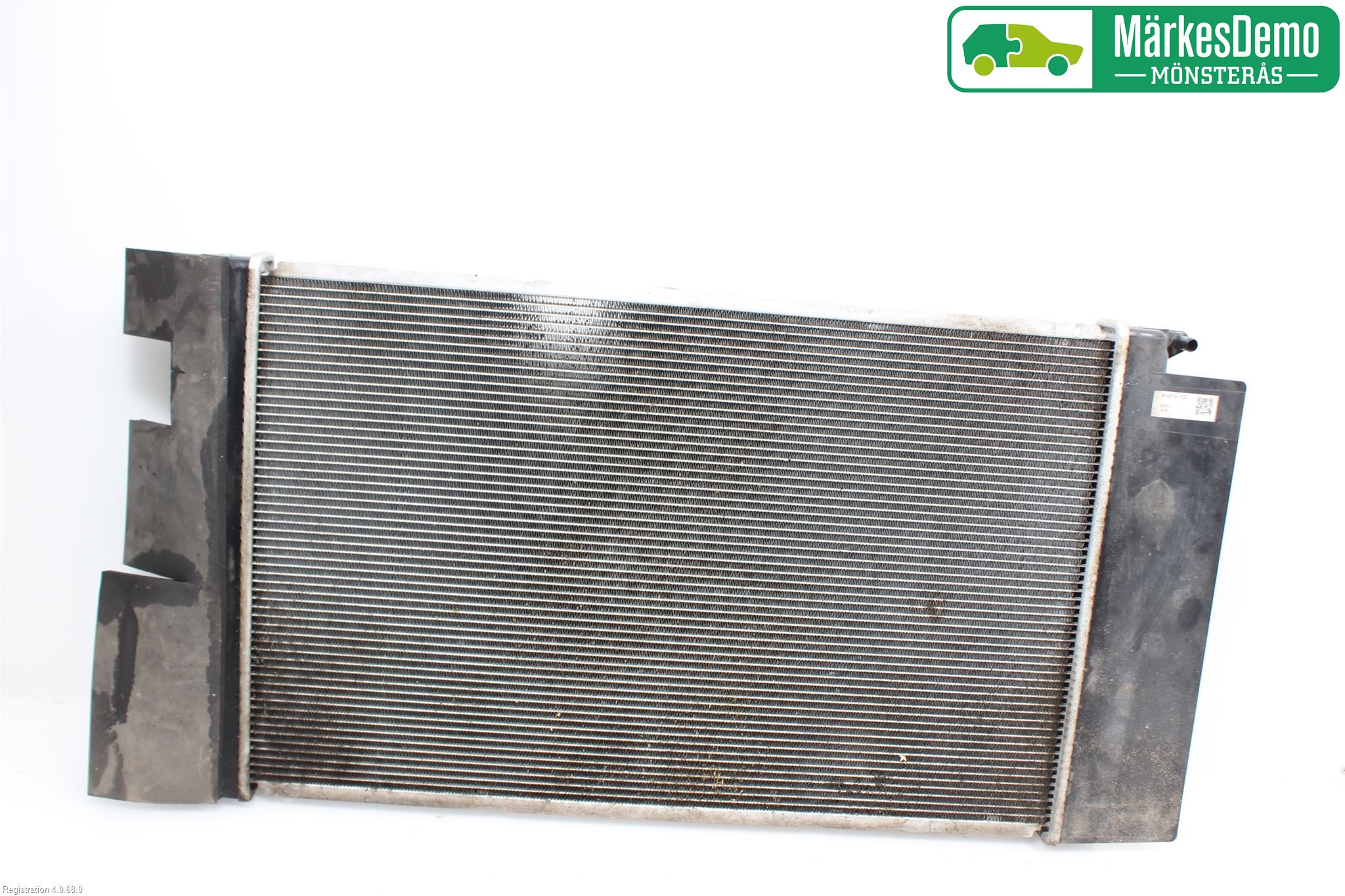 Toyota AVENSIS 09-15 Kylare Man