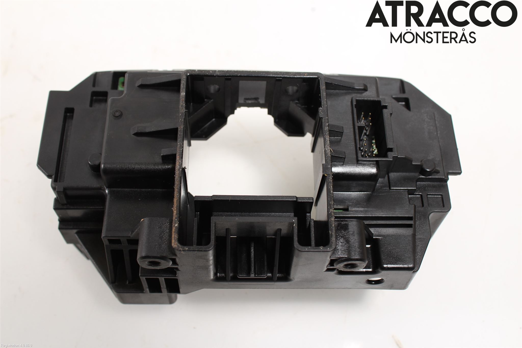 Jaguar XE (X760) 15-24 Spakcentral