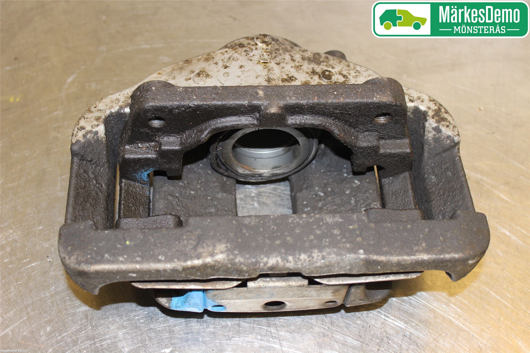 BMW 5 E60/61 Sed/Tou 02-10 Bromsok Fram Höger