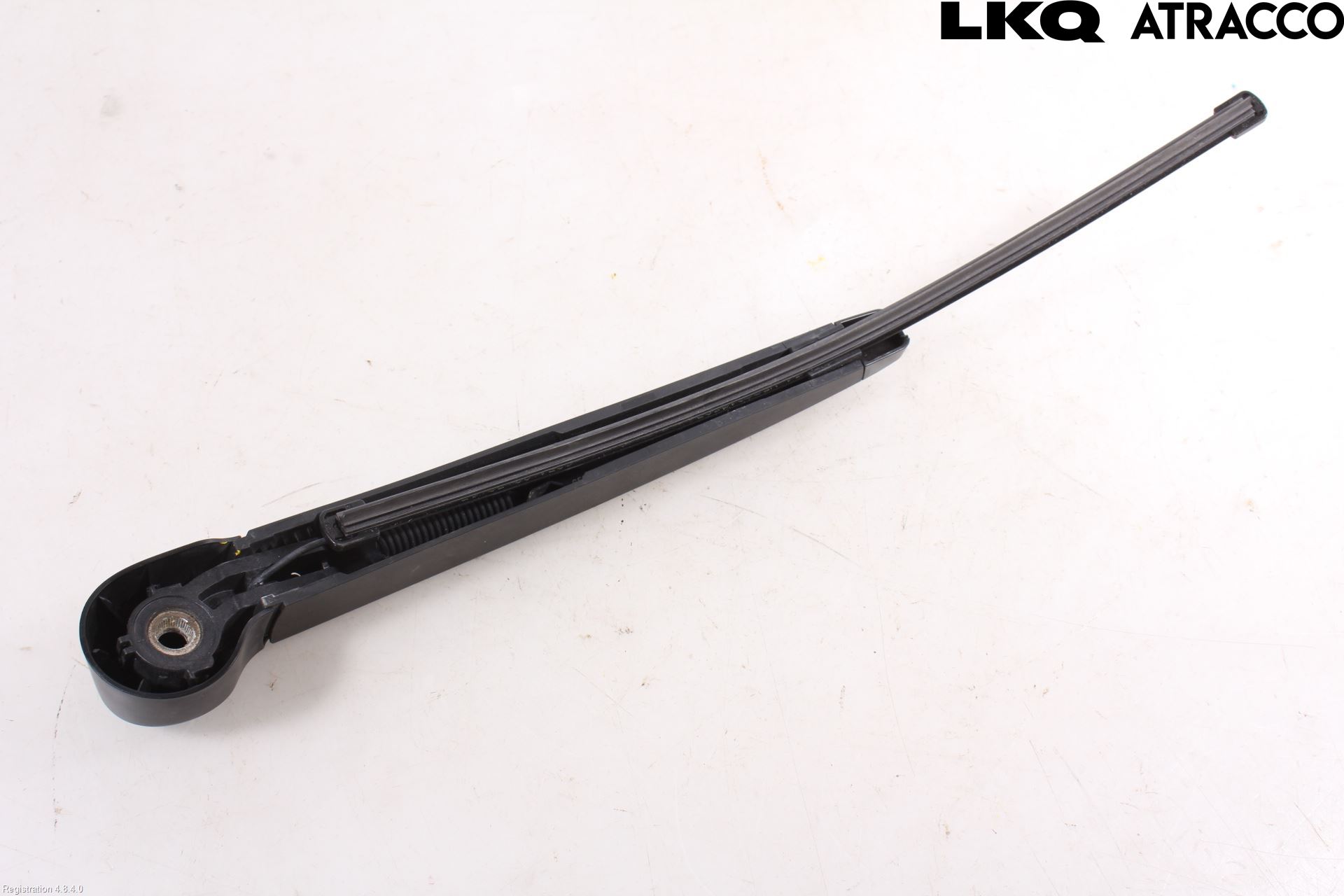 Skoda KAMIQ 20- Torkararm-Bakruta