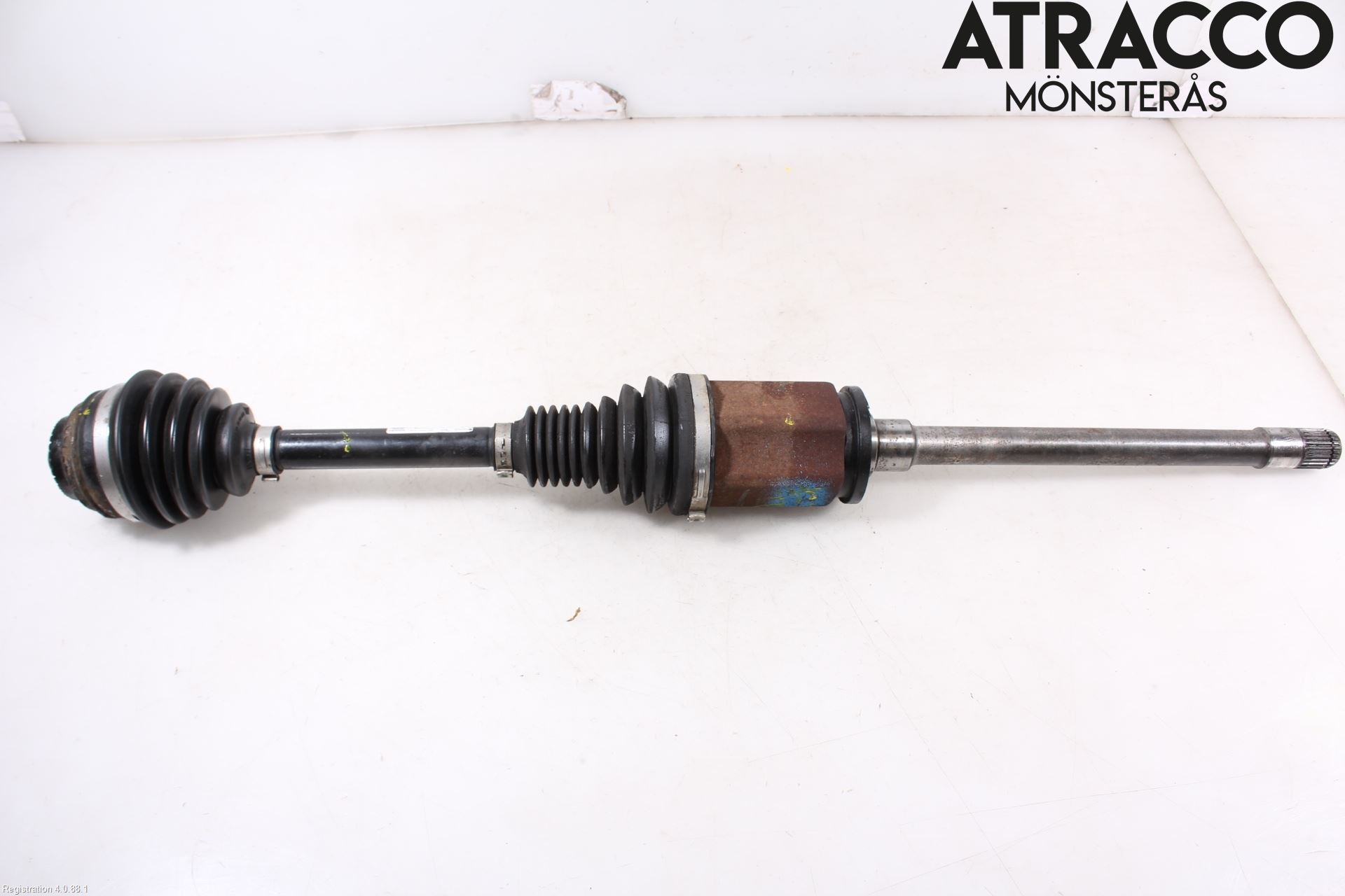 BMW 3 F30/F31/F80 12-19 Drivaxel Fram Höger