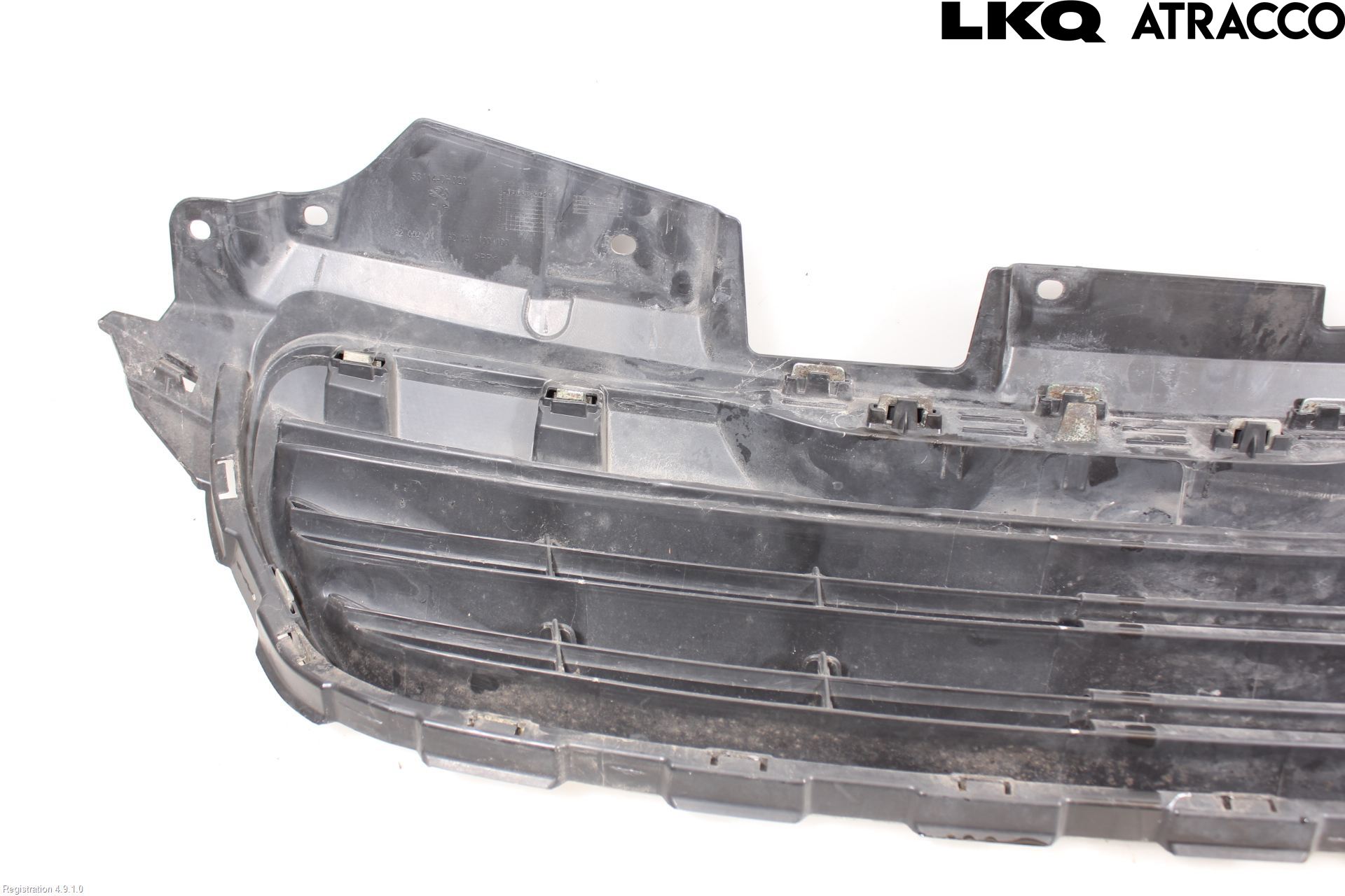 Peugeot 108 15-22 Grilldel Mitt