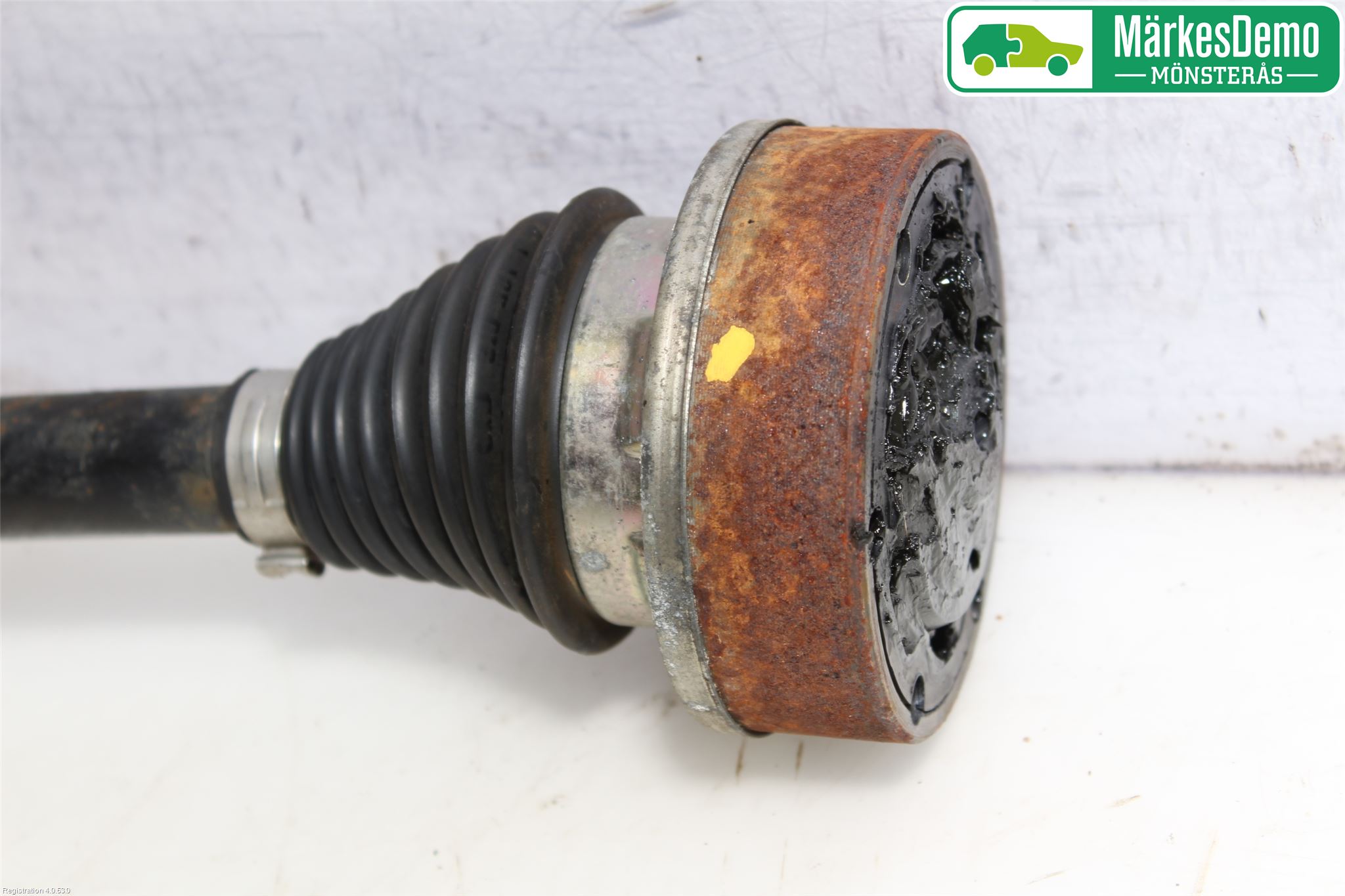 Audi A3/S3 05-13 Drivaxel Fram Vänster