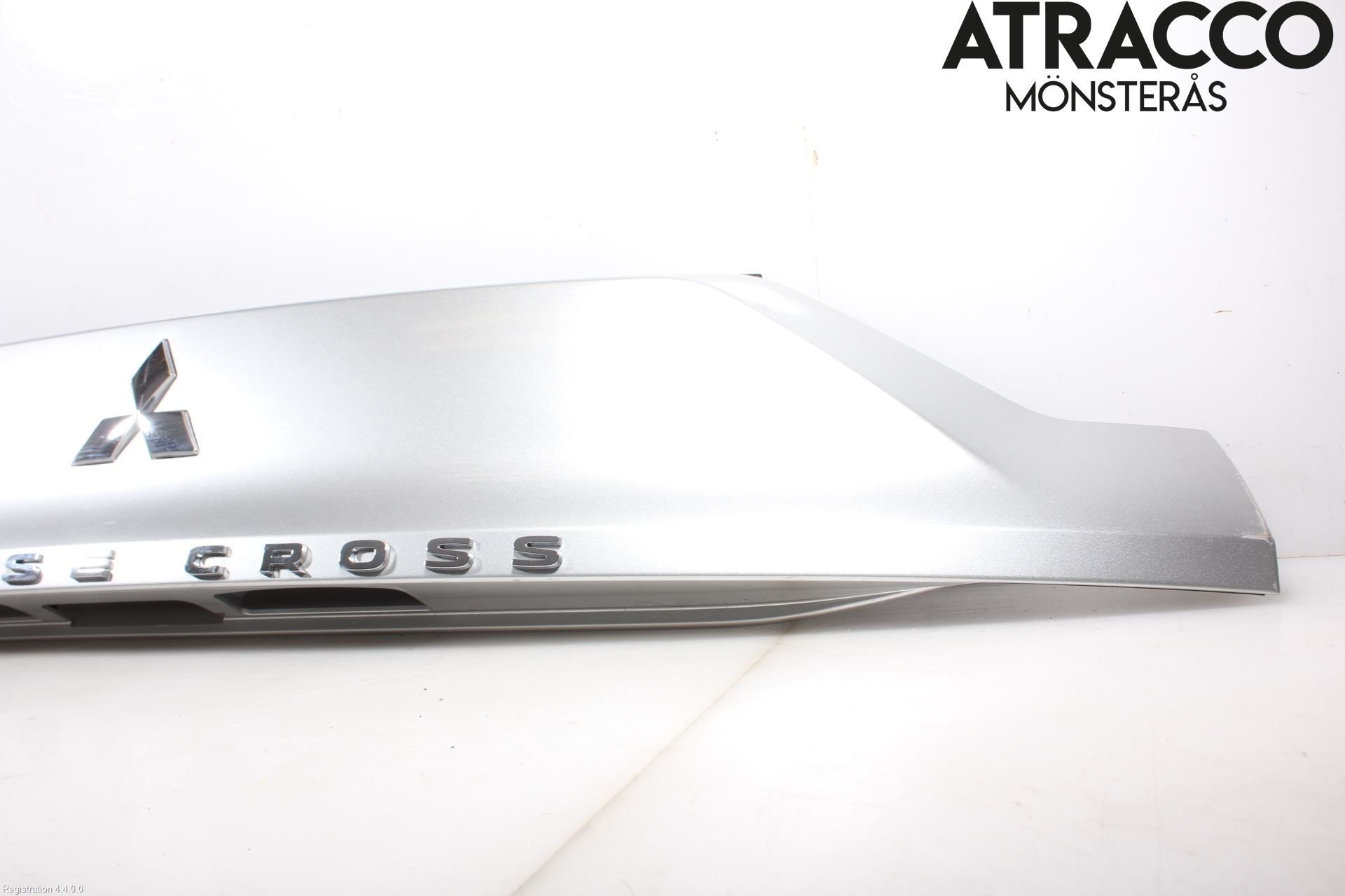 Mitsubishi ECLIPS CROSS List Bak-Baklucka