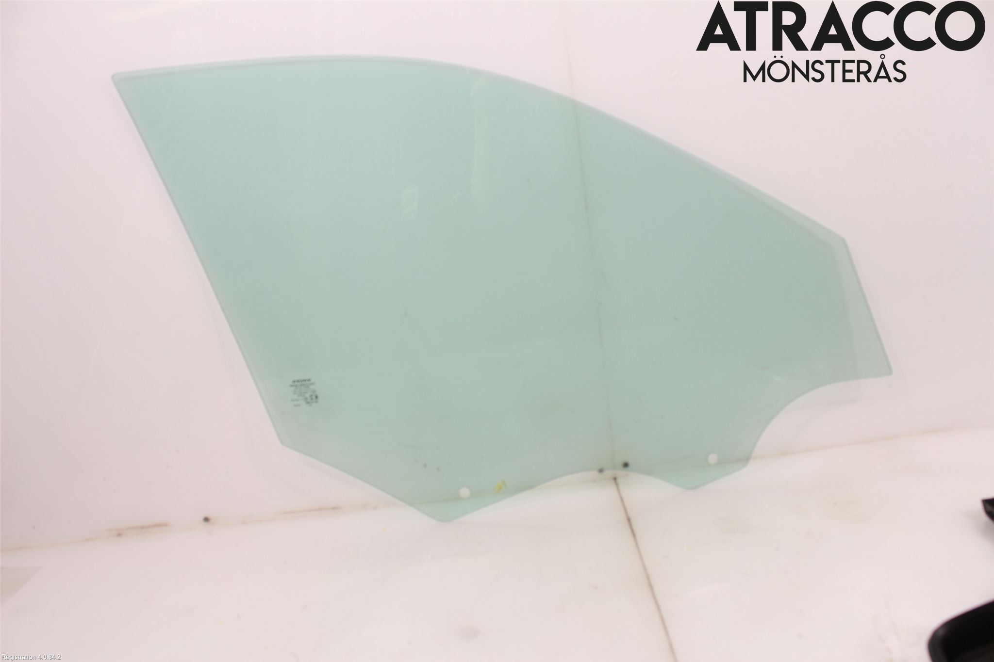 Volvo XC90/RECHARGE 16- Dörruta Fram Vänster