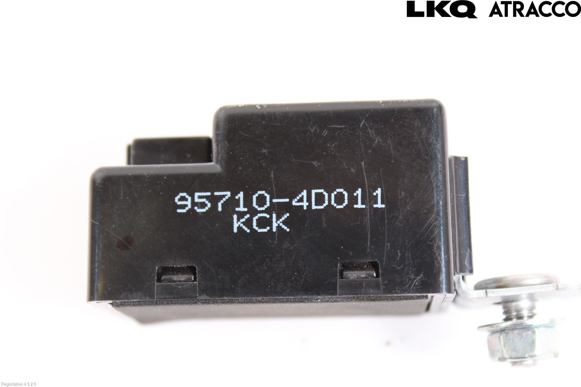 Hyundai i40 16-18 Parkeringshjälp Backsensor