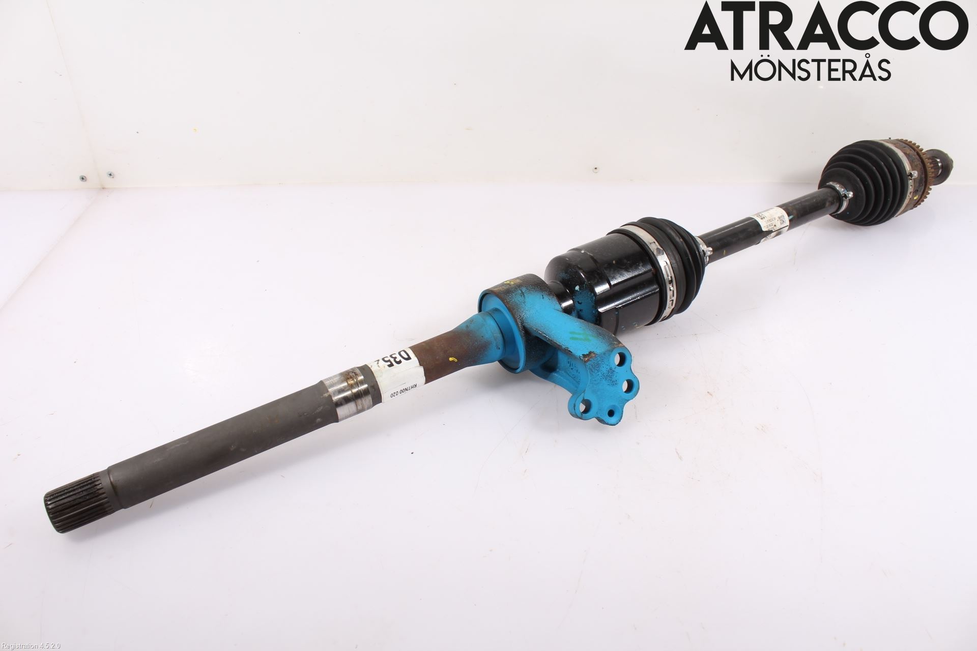 Kia SPORTAGE (QL) 16-21 Drivaxel Fram Höger