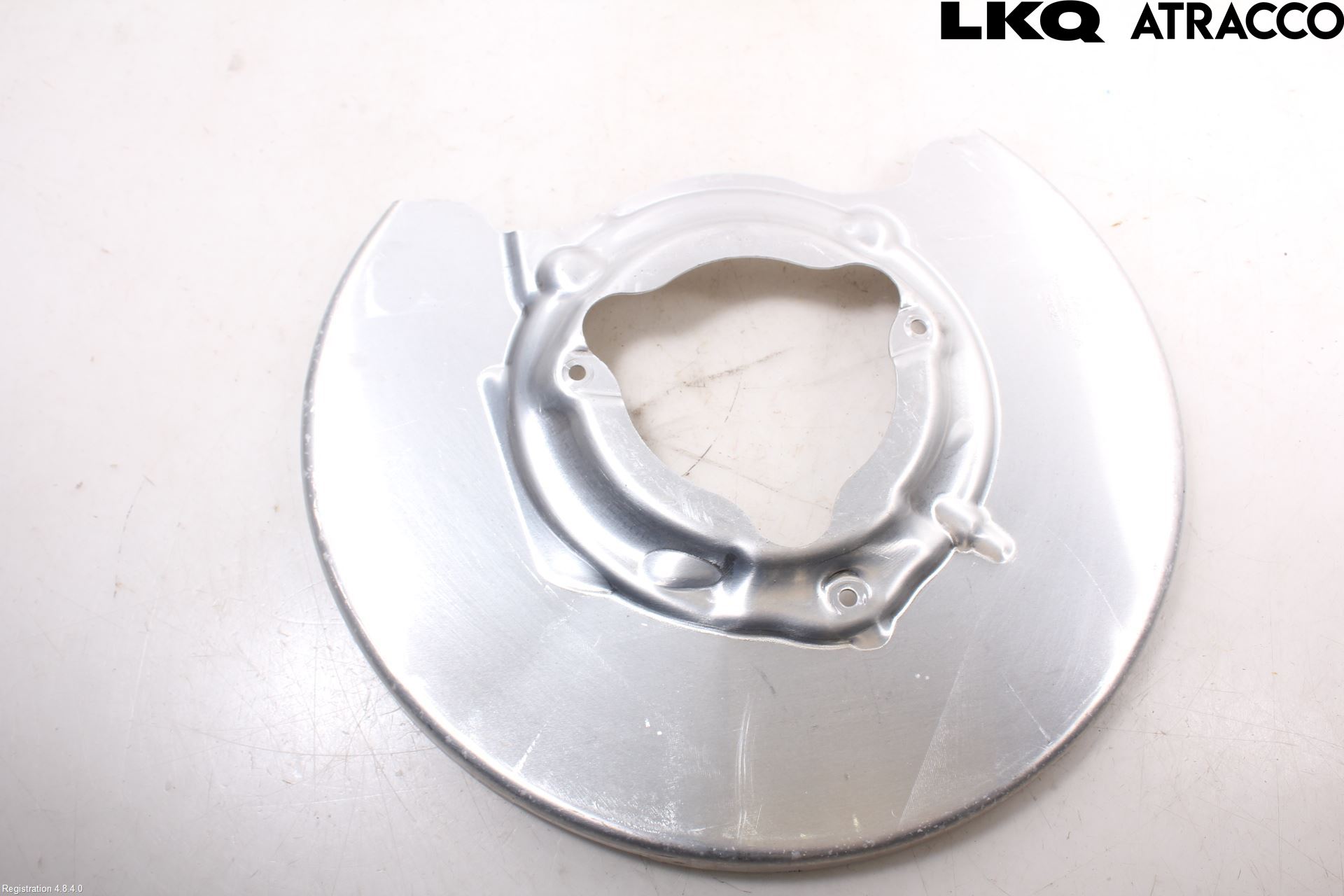 Tesla MODEL Y 21- Bromssköld Fram