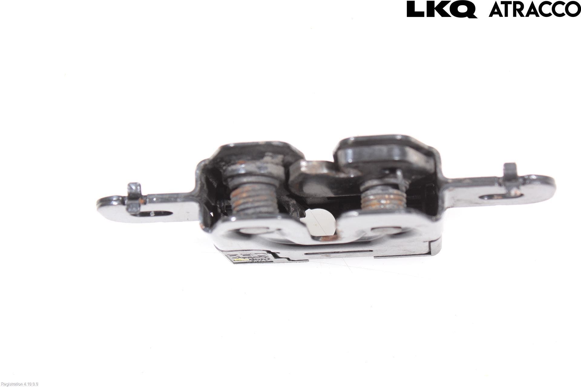 Volvo XC70 14-16 Huvlås