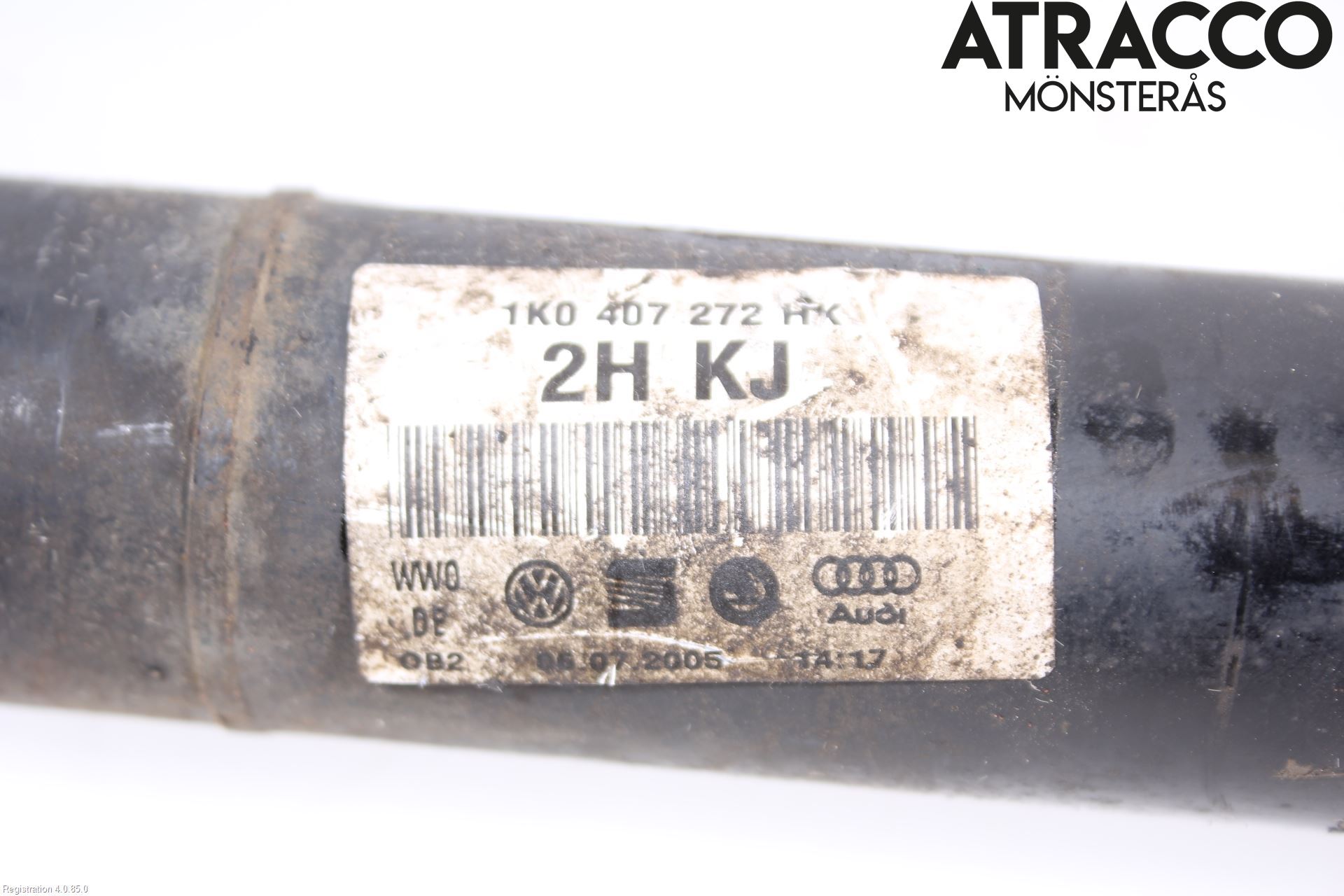 Volkswagen VW GOLF V 04-09 Drivaxel Fram Höger
