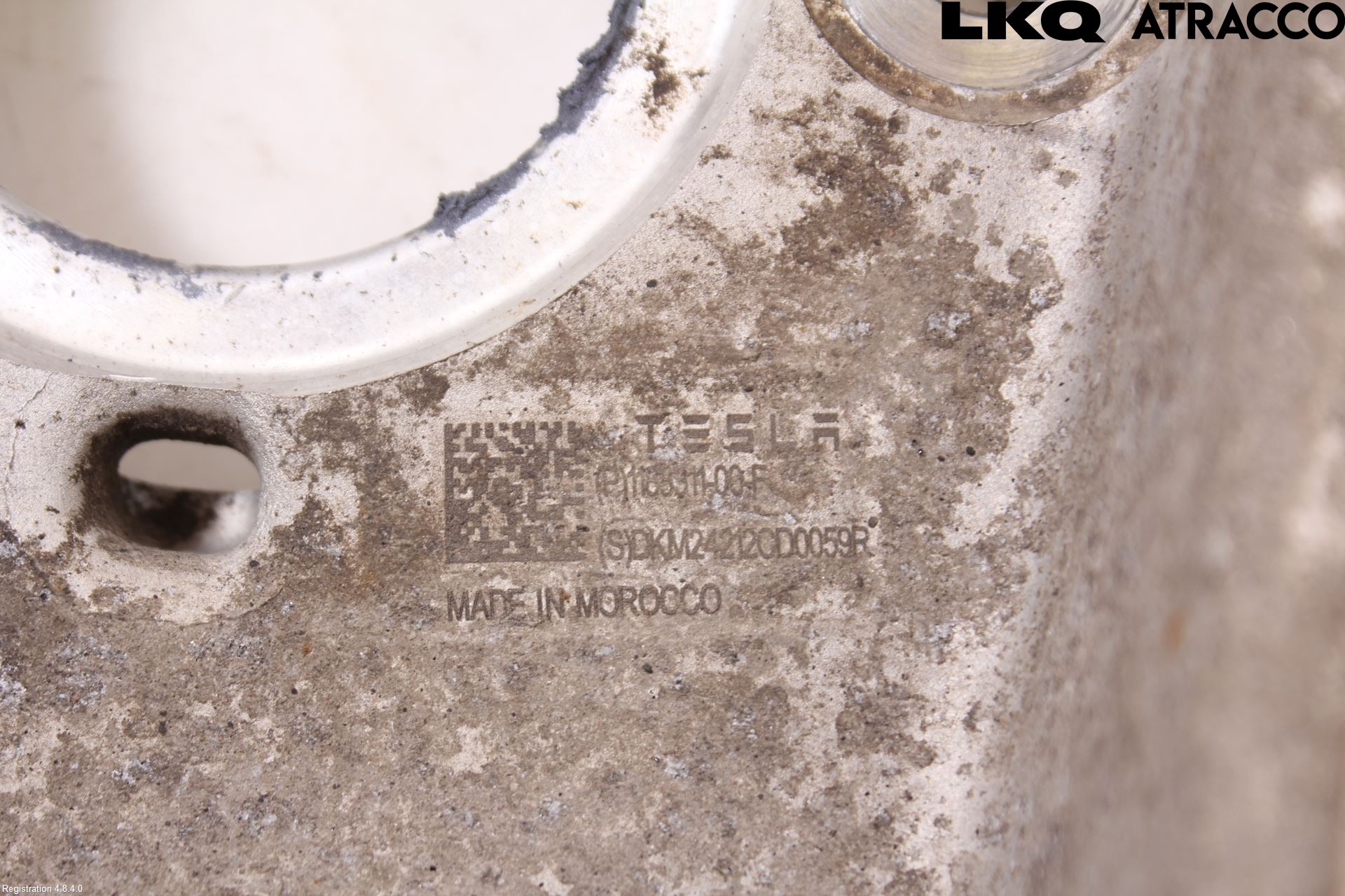 Tesla MODEL Y 21- Styrspindel Lagerhus Vä