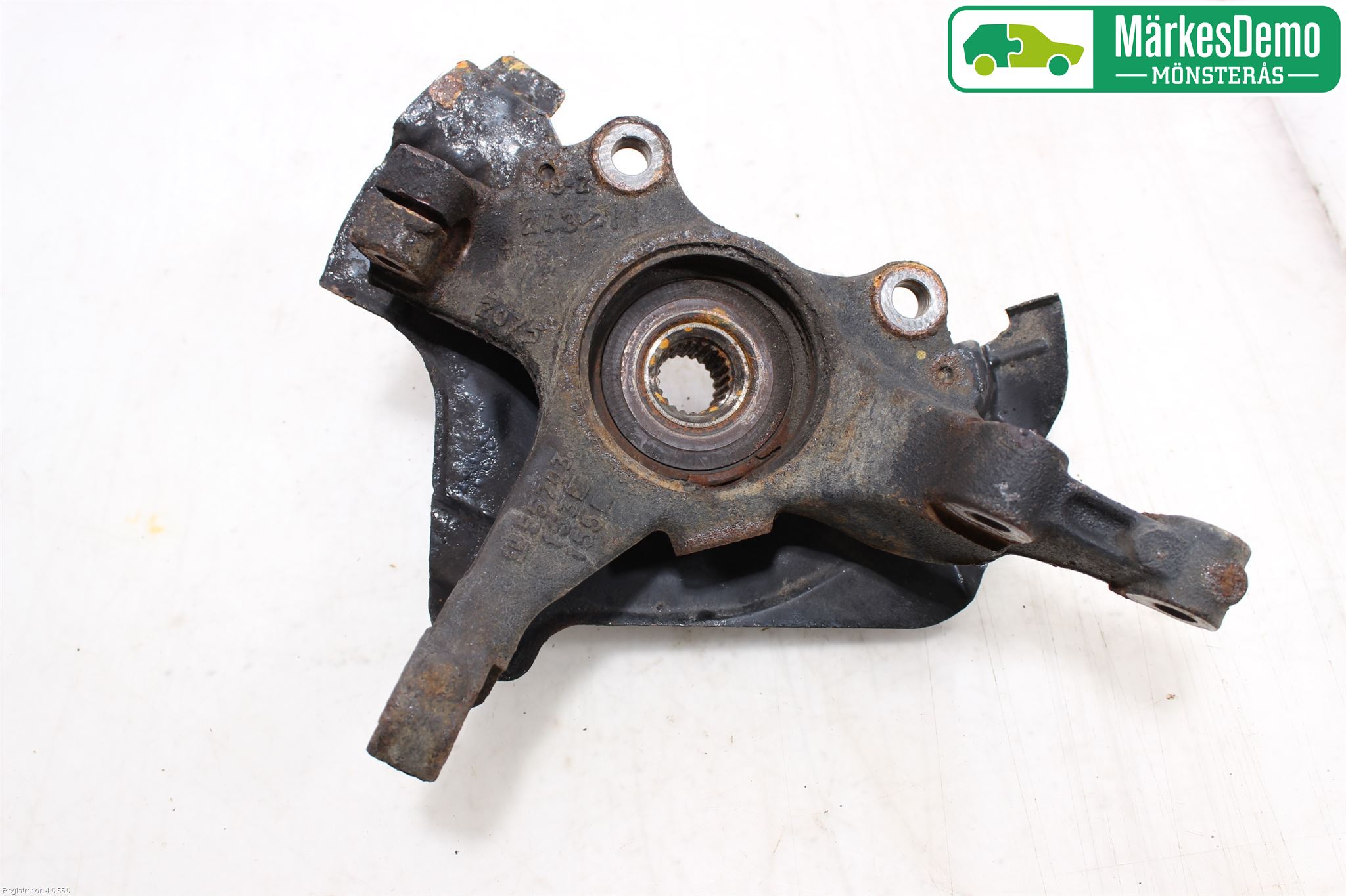 Opel CORSA D 07-14 Styrspindel Lagerhus Hö