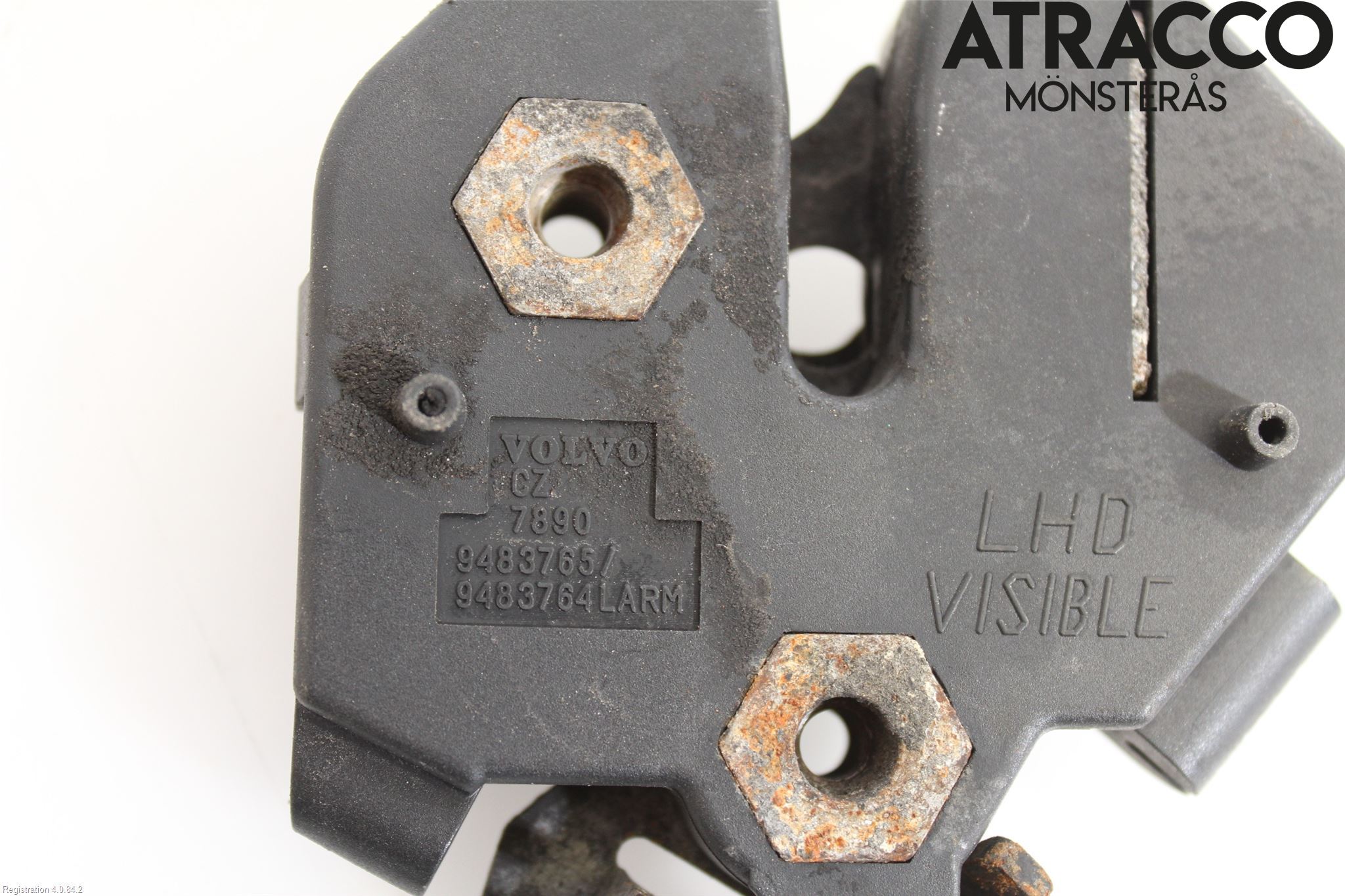 Volvo V70 00-04 Huvlås