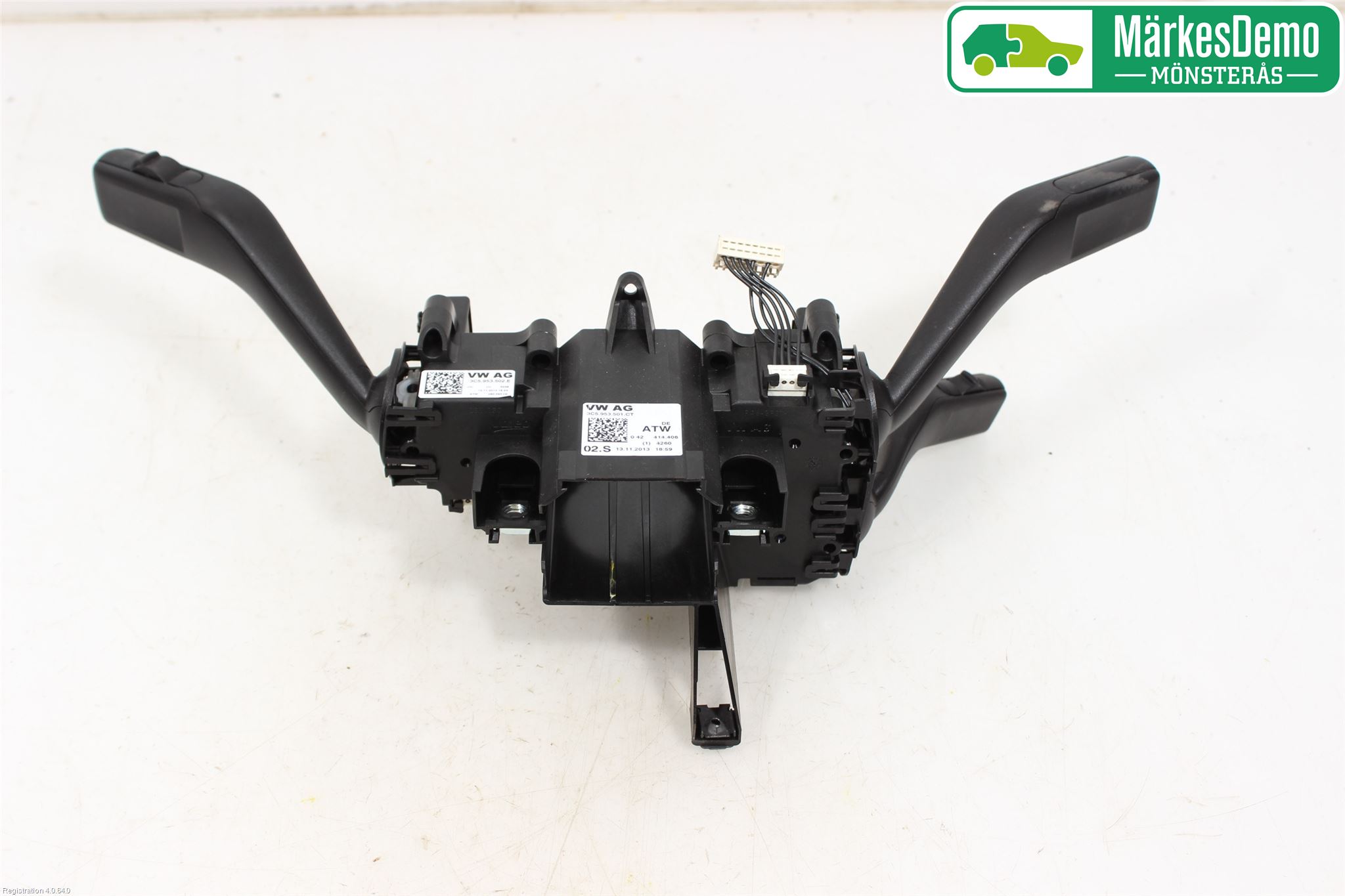 Volkswagen VW PASSAT 11-14 Spakcentral