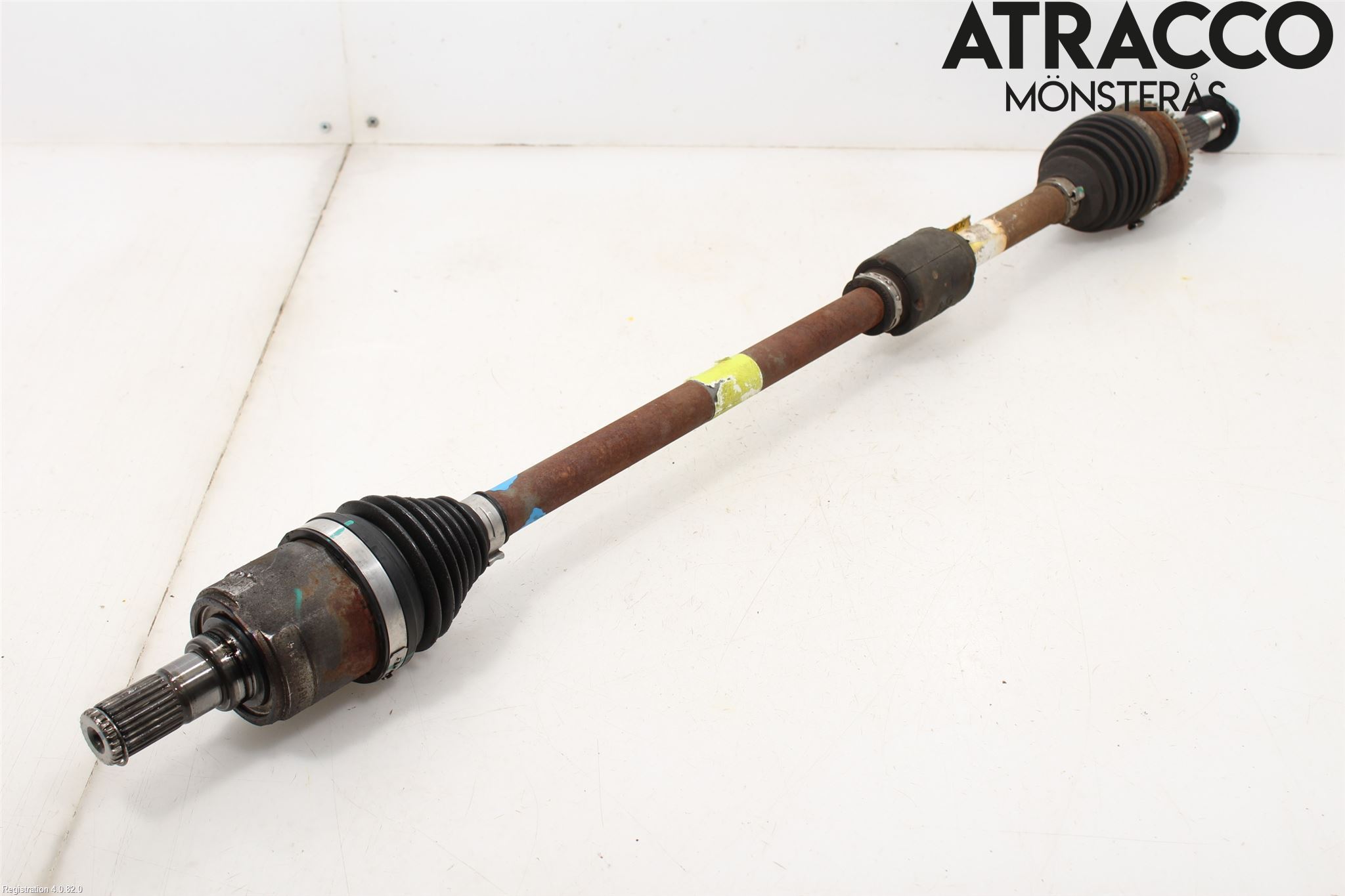 Hyundai i20 GB 15-20 Drivaxel Fram Höger
