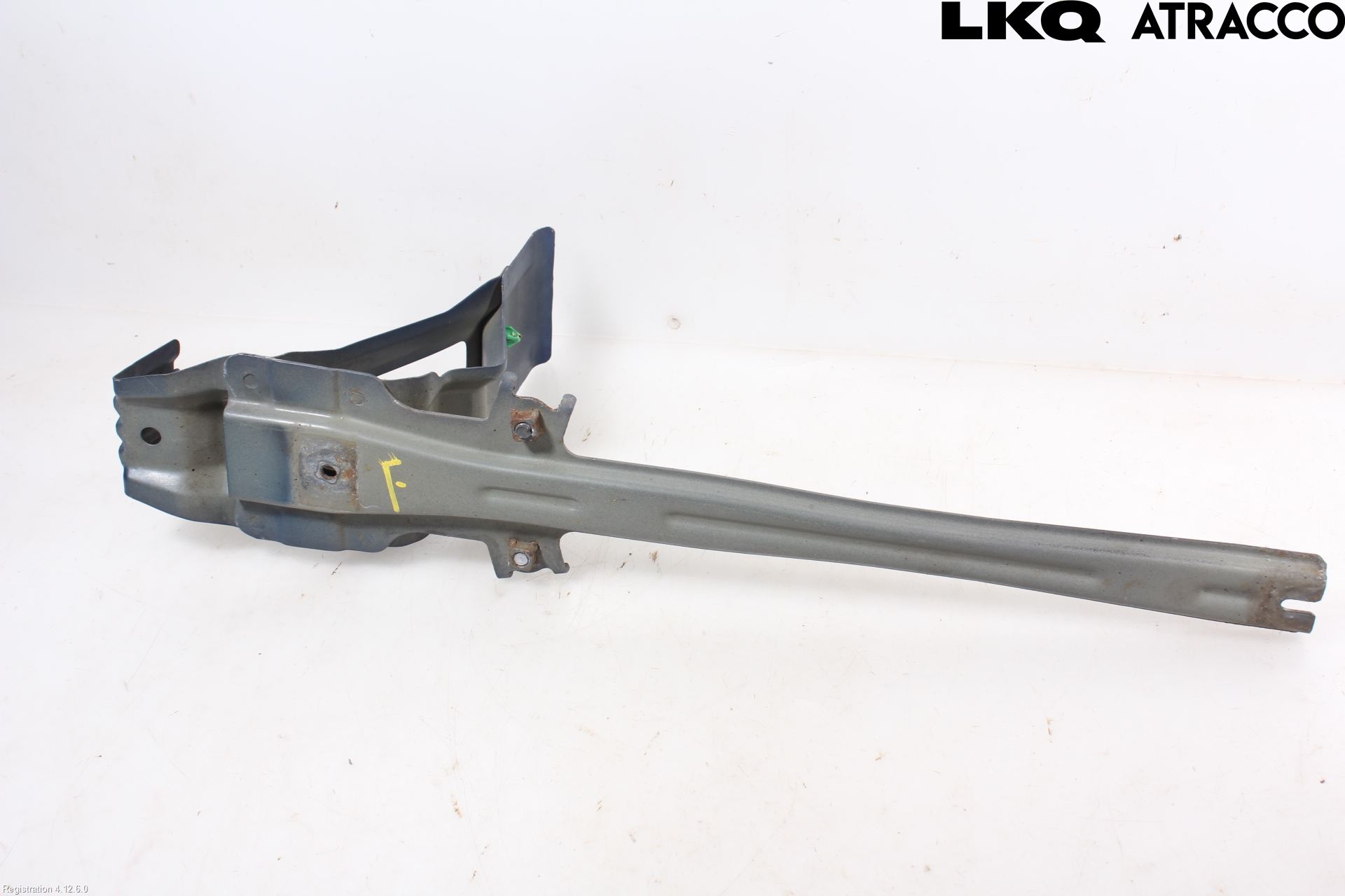 Toyota AVENSIS 09-15 Frontplåt