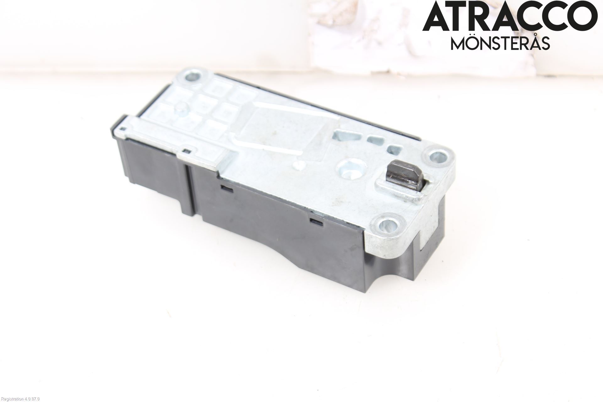 Audi A4/S4 B9 16-19 Rattlås-Tändlås Elektrisk