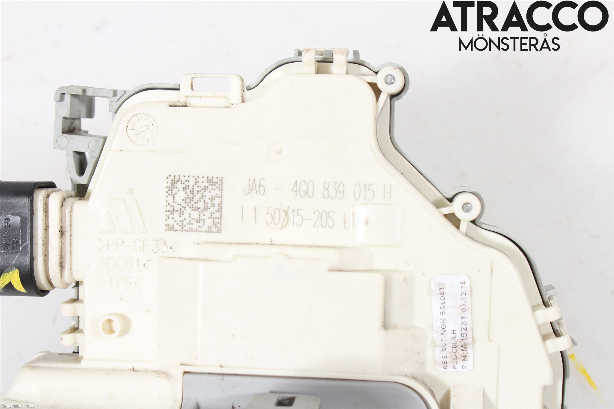 Audi A4/S4 B9 16-19 Låskista-Dörrlås