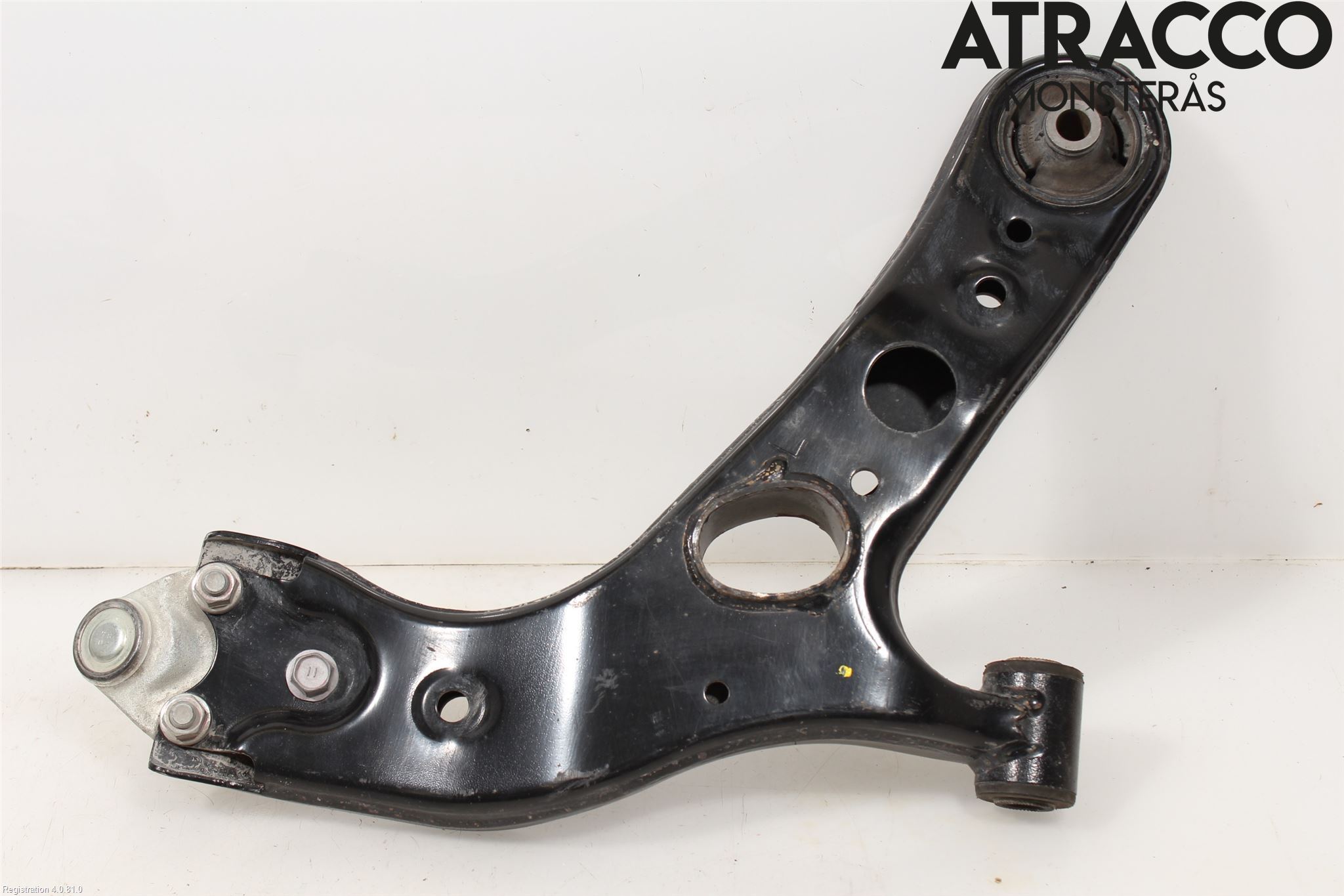 Toyota RAV4 13-18 Bärarm Fram Undre Vä