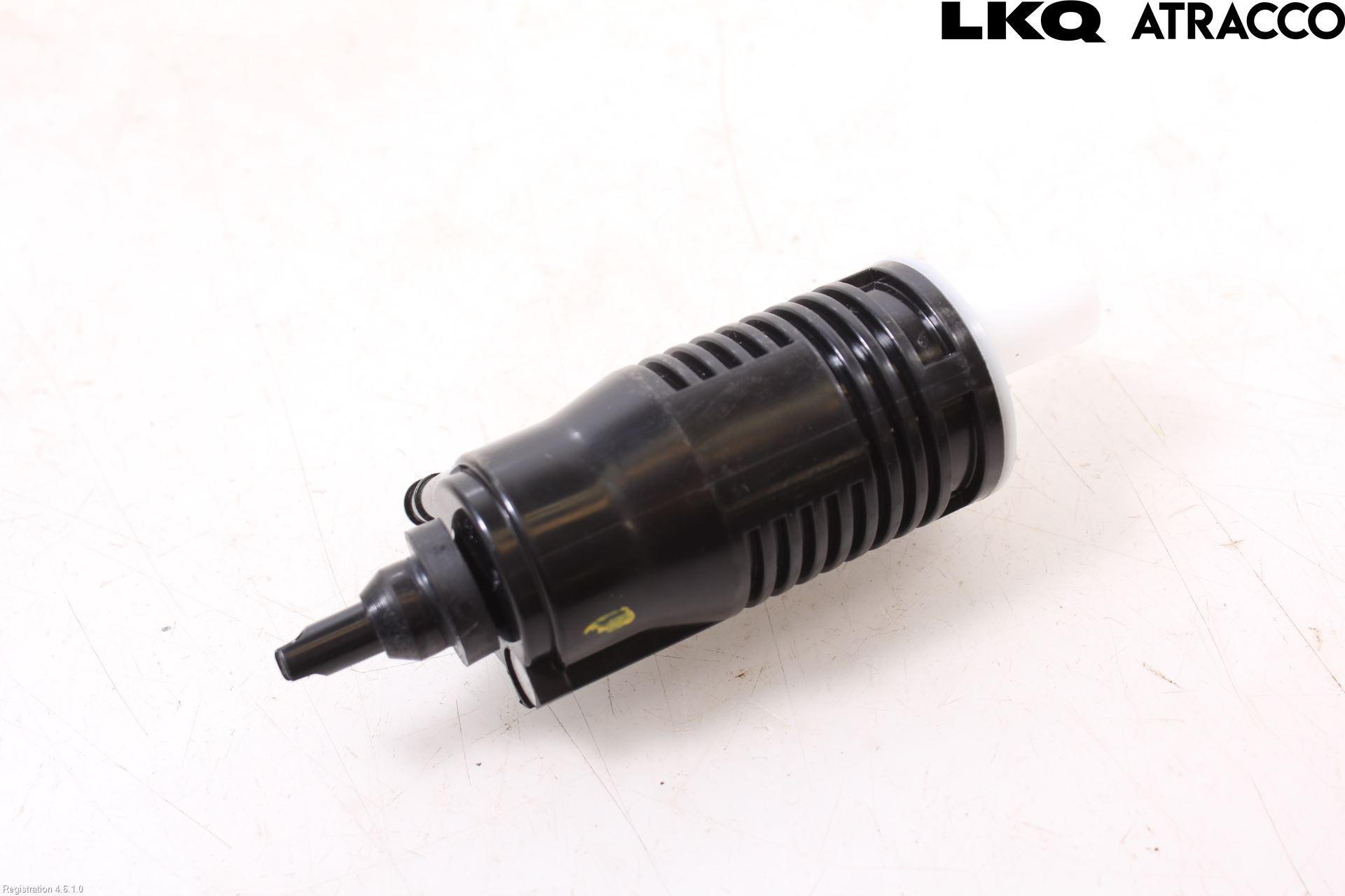 Tesla MODEL Y 21- Spolarpump Vindruta