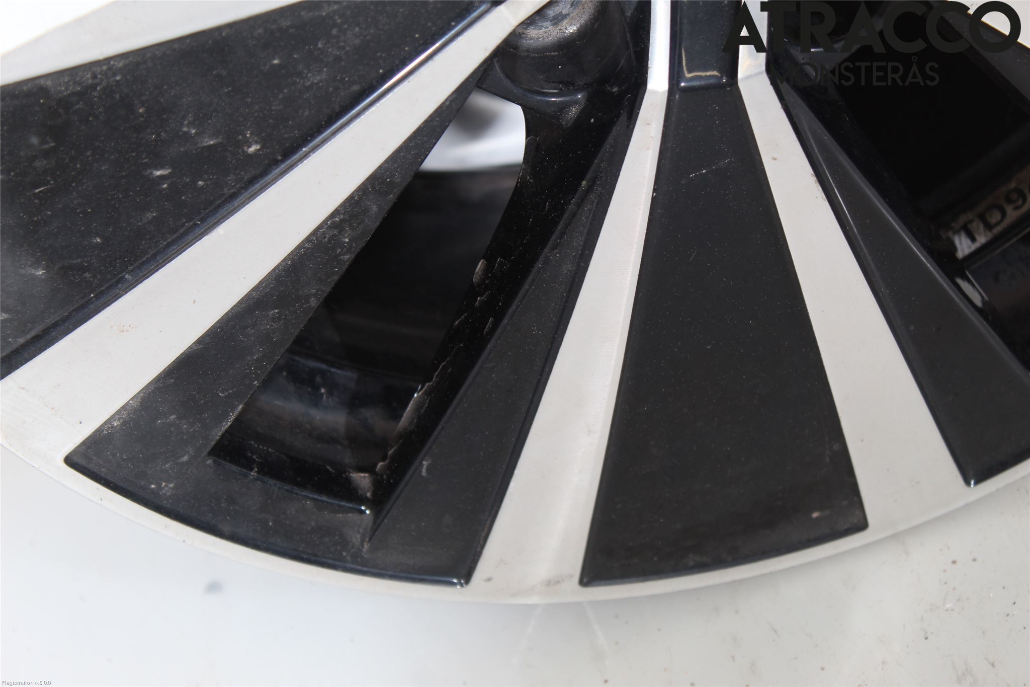 Volkswagen VW PASSAT 15-19 Fälg Aluminium