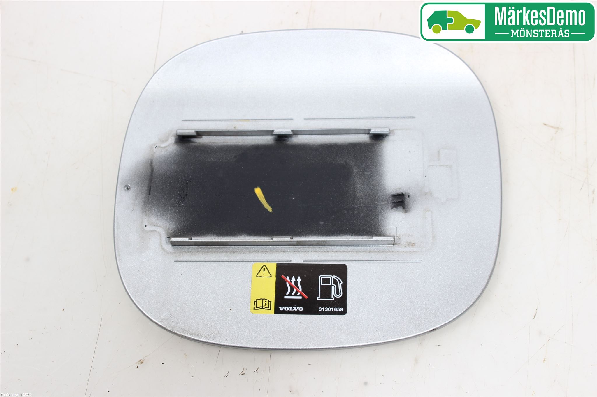 Volvo V60 11-13 Tanklucka