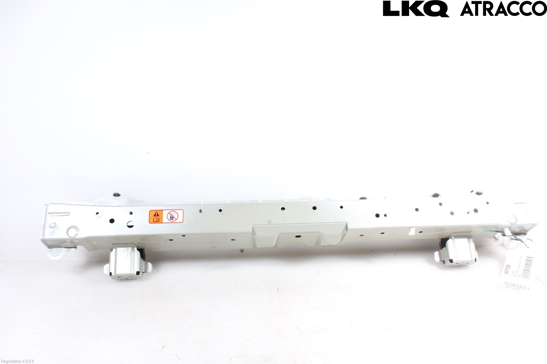 Mitsubishi ECLIPS CROSS Kylarfäste-Ram-Balk