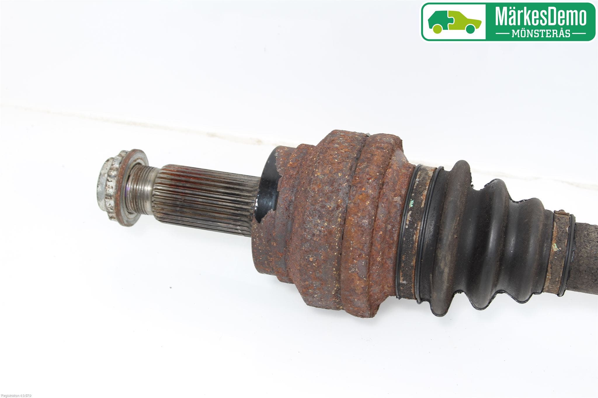 BMW X5 E70 07-13 Drivaxel Bak Höger