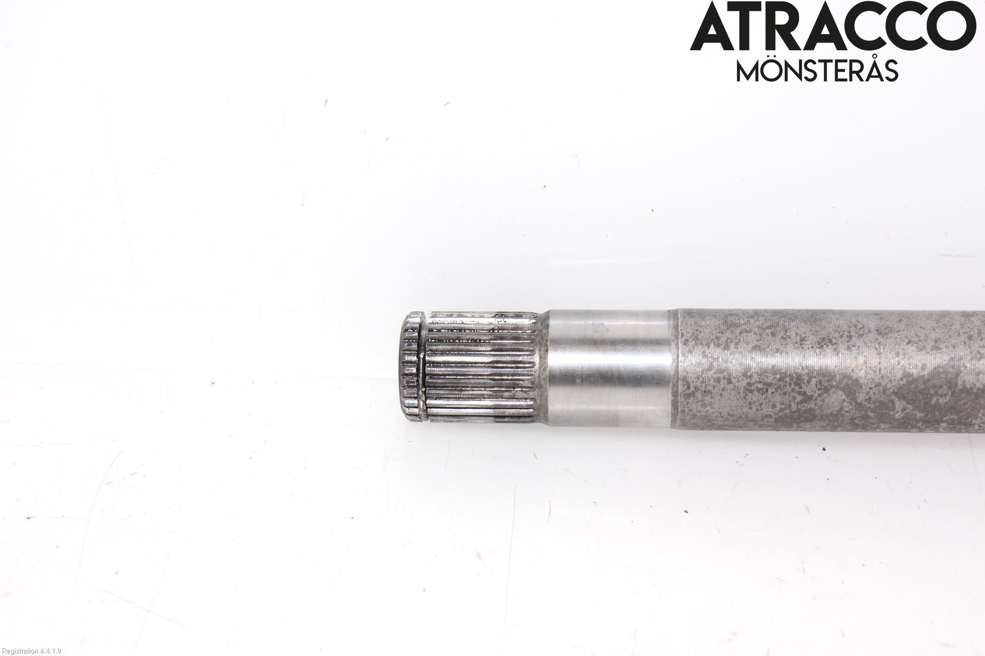 Jaguar F-PACE Drivaxel Fram Höger