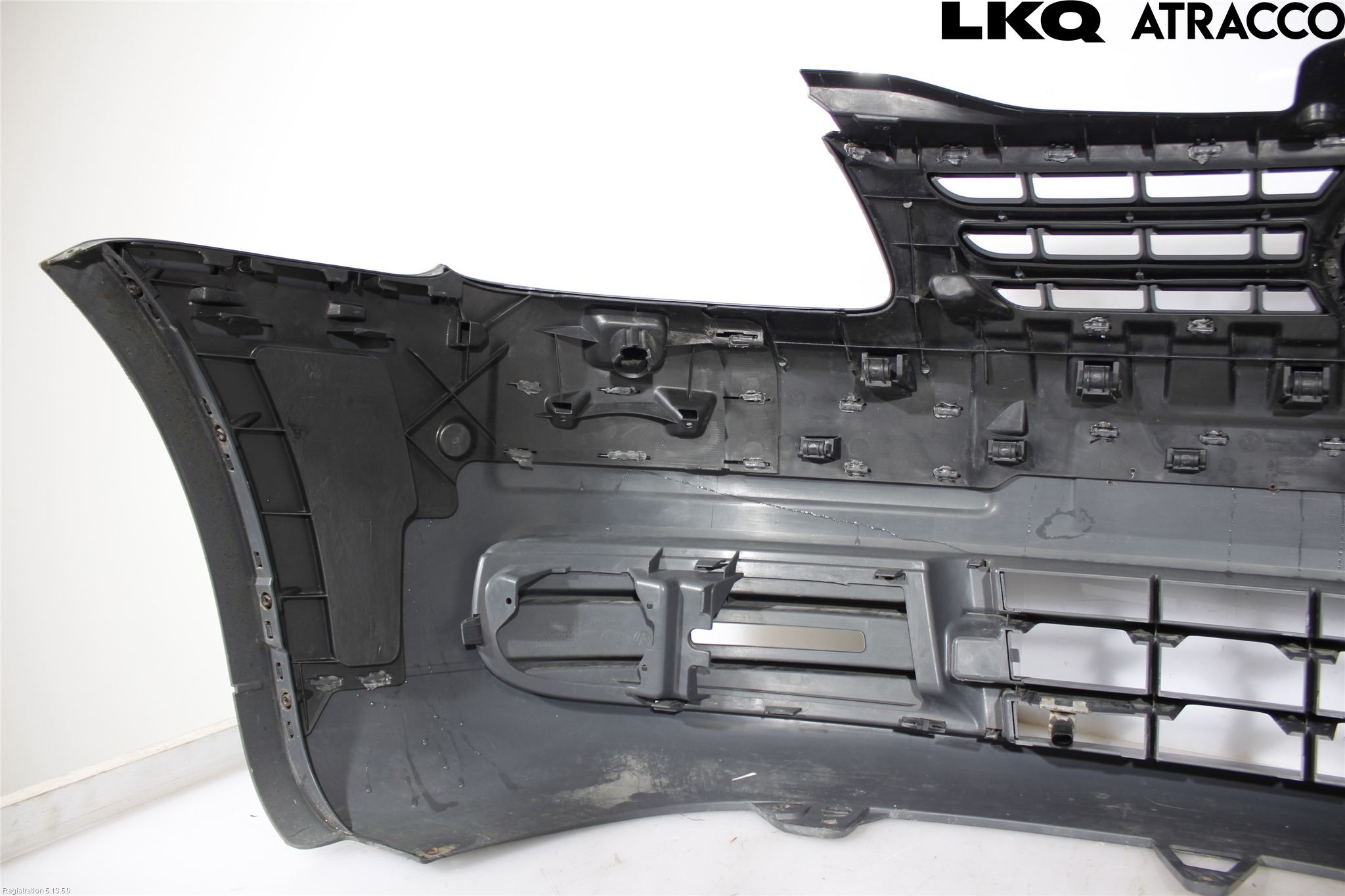 Volkswagen VW CADDY      04-10 Stötfångarbeklädnad Fram