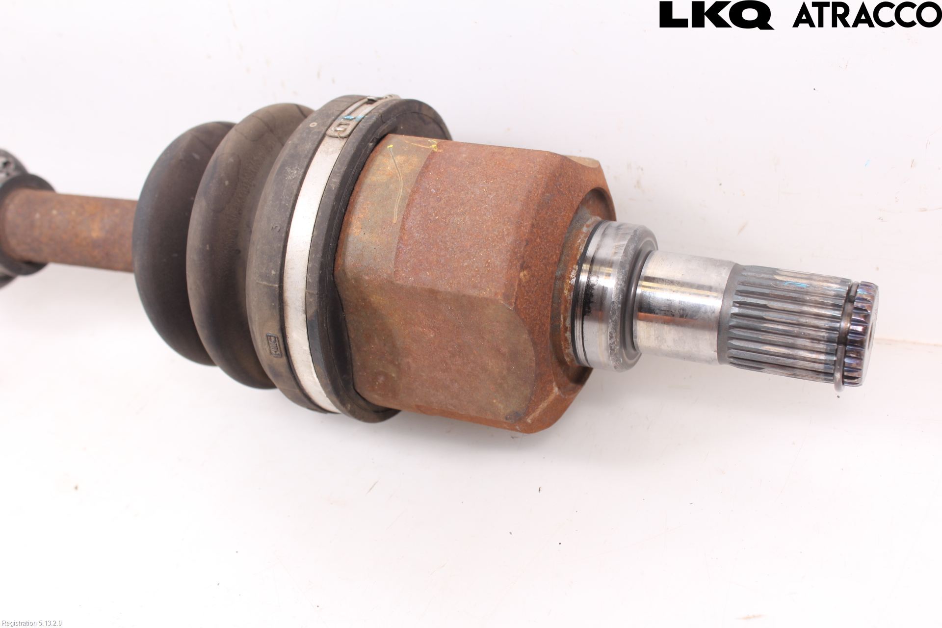 Kia CARENS III 13-19 Drivaxel Fram Vänster